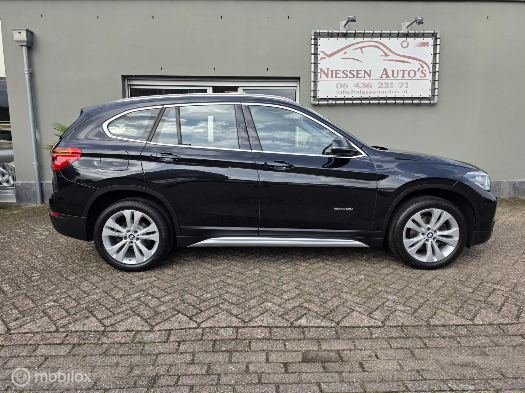 Foto van BMW X1 Sdrive18i