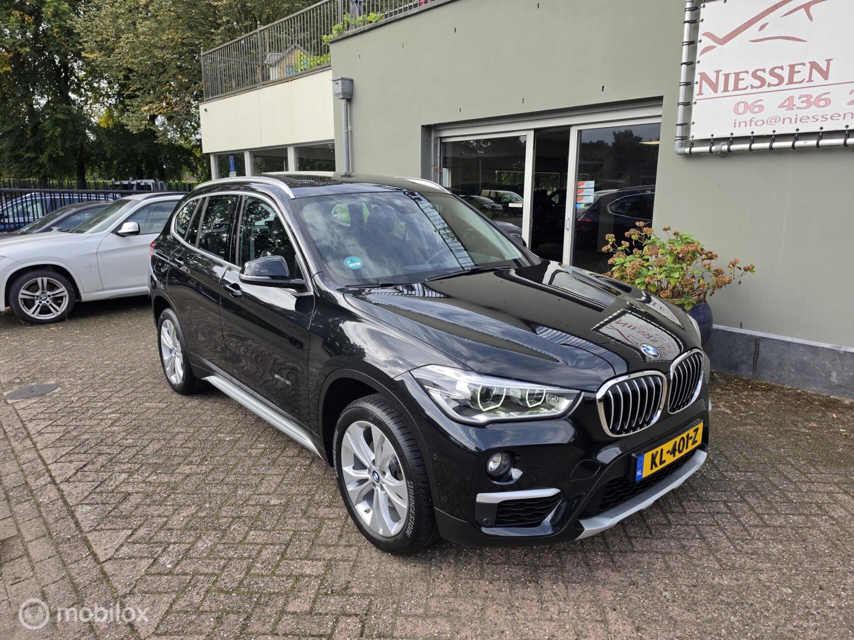 Foto van BMW X1 Sdrive18i