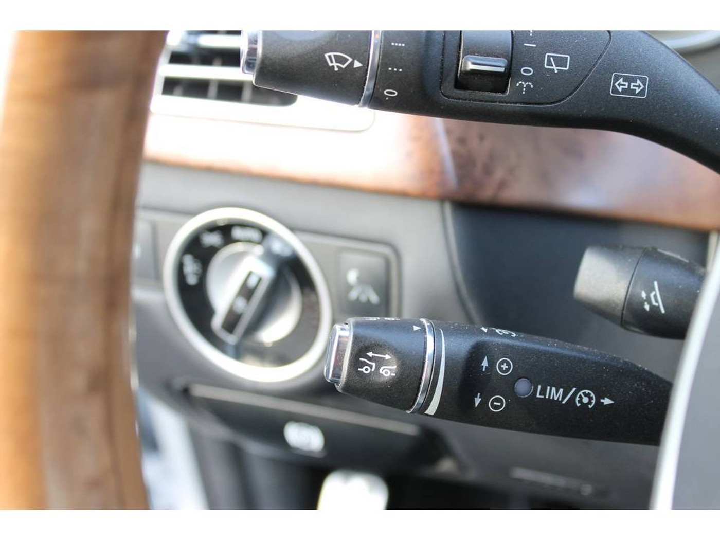 Foto van Mercedes-Benz CLS 500