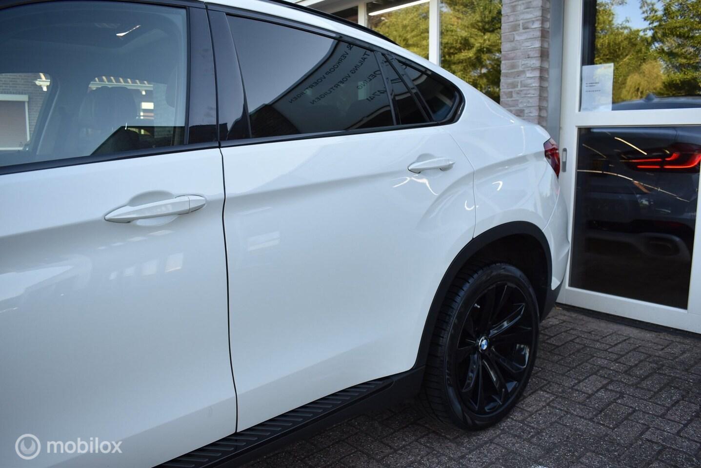 Foto van BMW X6 Xdrive40d