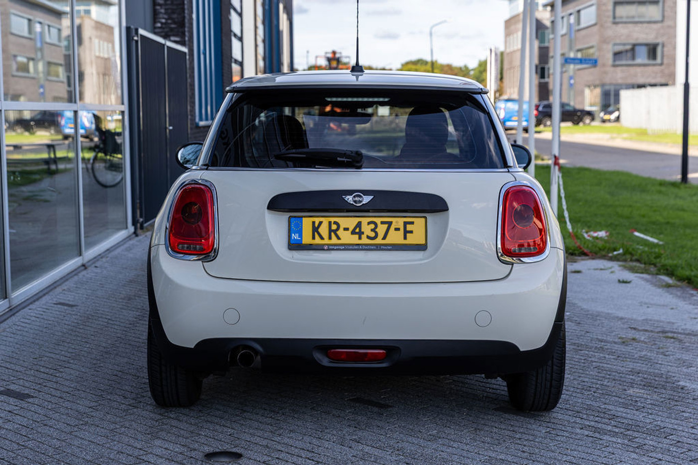 Foto van Mini One