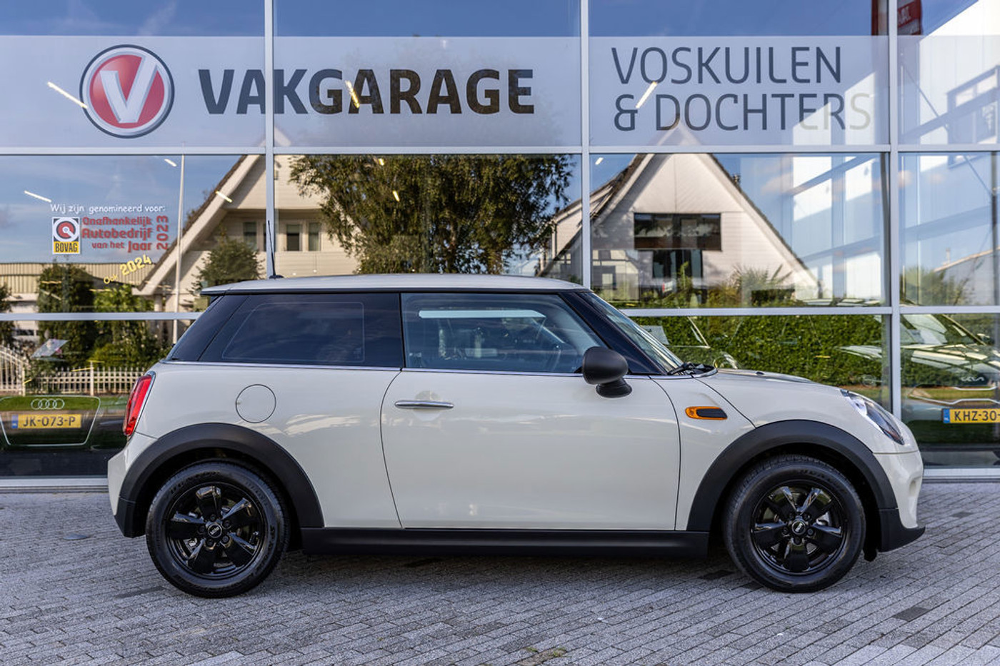 Foto van Mini One