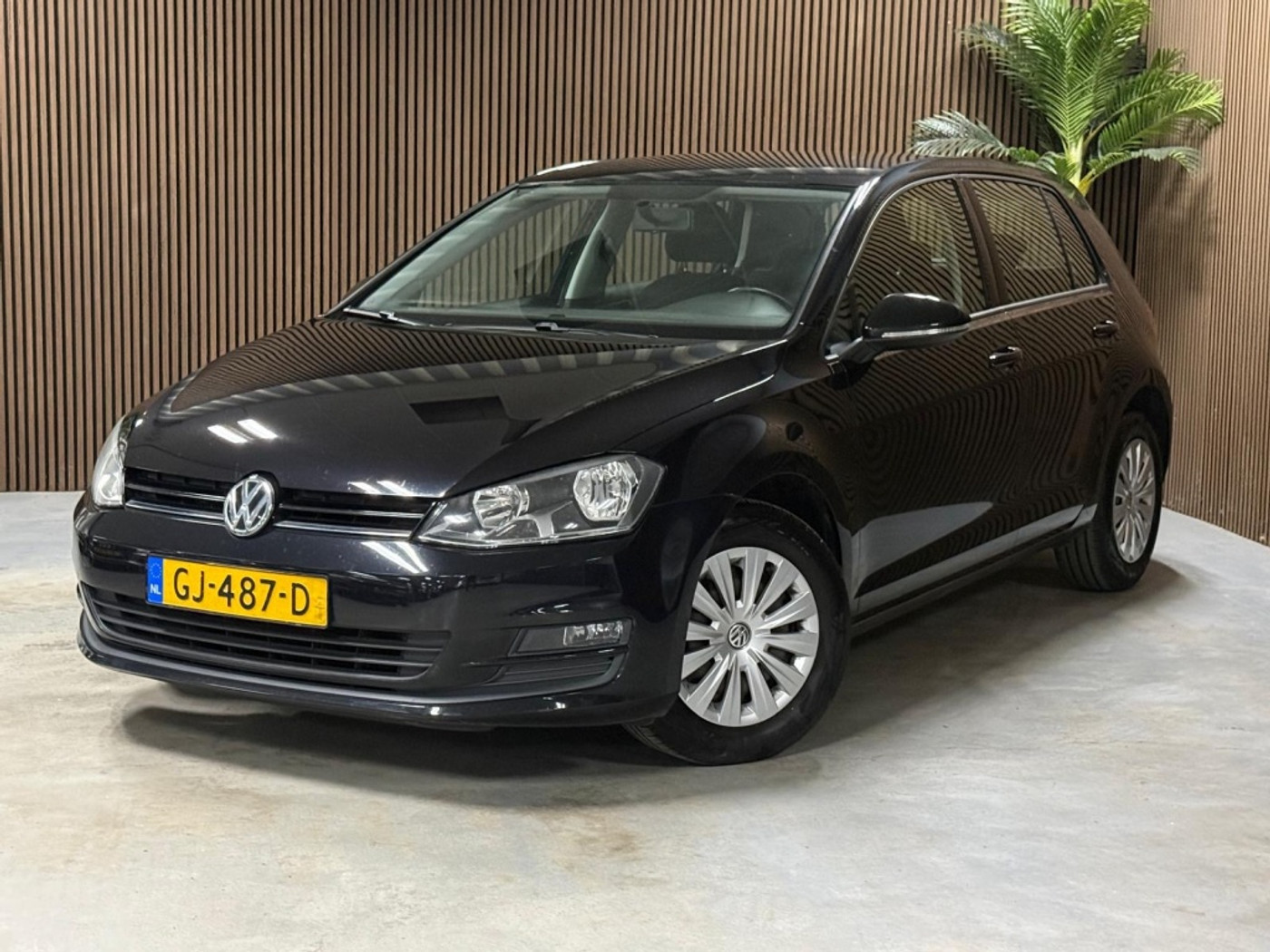 Volkswagen Golf 1.2 TSI Trend Ed. 2015 - voorkant