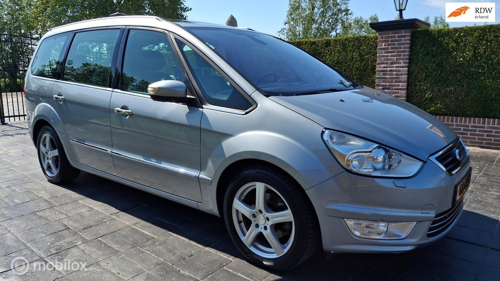 Ford Galaxy 2.0 SCTi Automaat 7 pers Leder Pano Navi Camera Keyless start&Go Inruil Mogelijk 2014 - voorkant