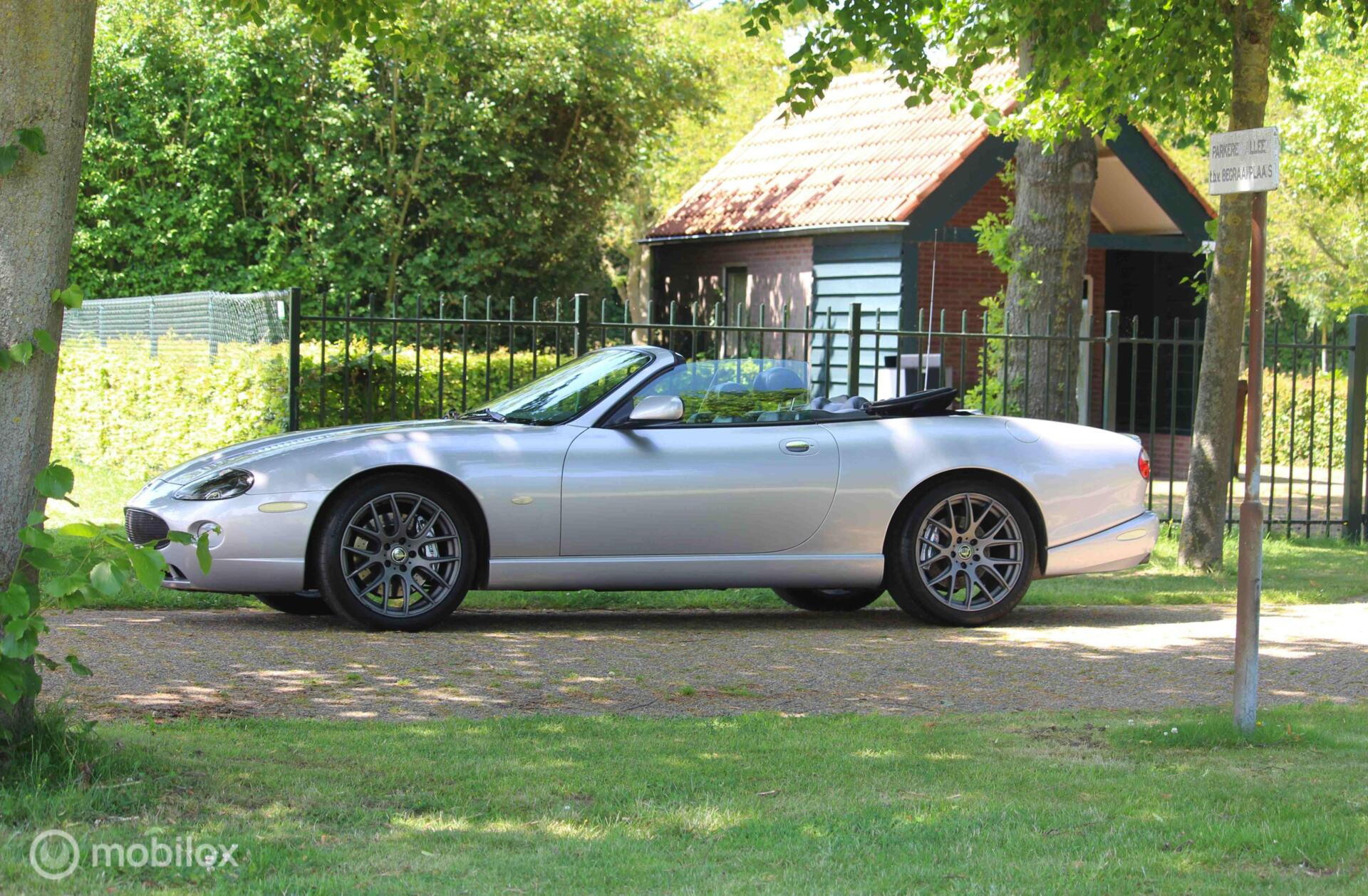 Foto van Jaguar XKR