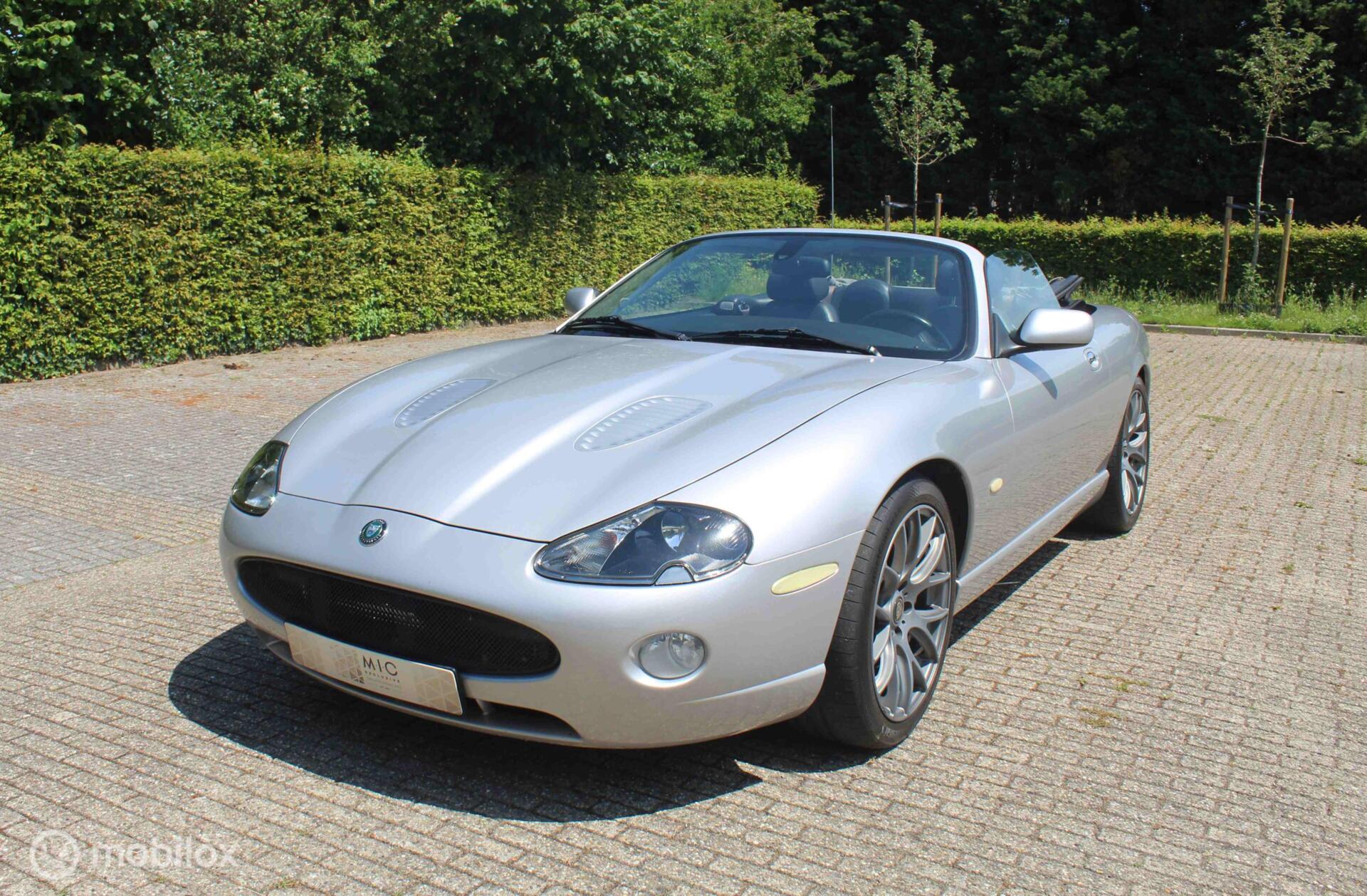 Foto van Jaguar XKR