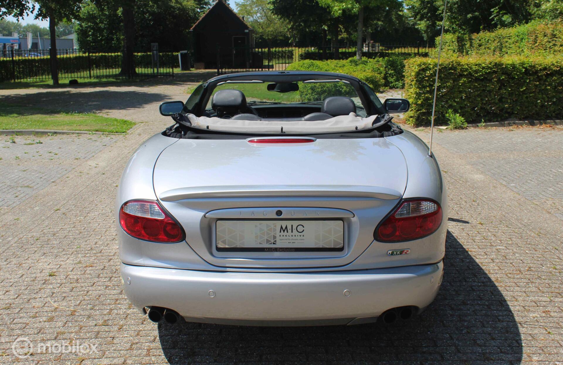 Foto van Jaguar XKR