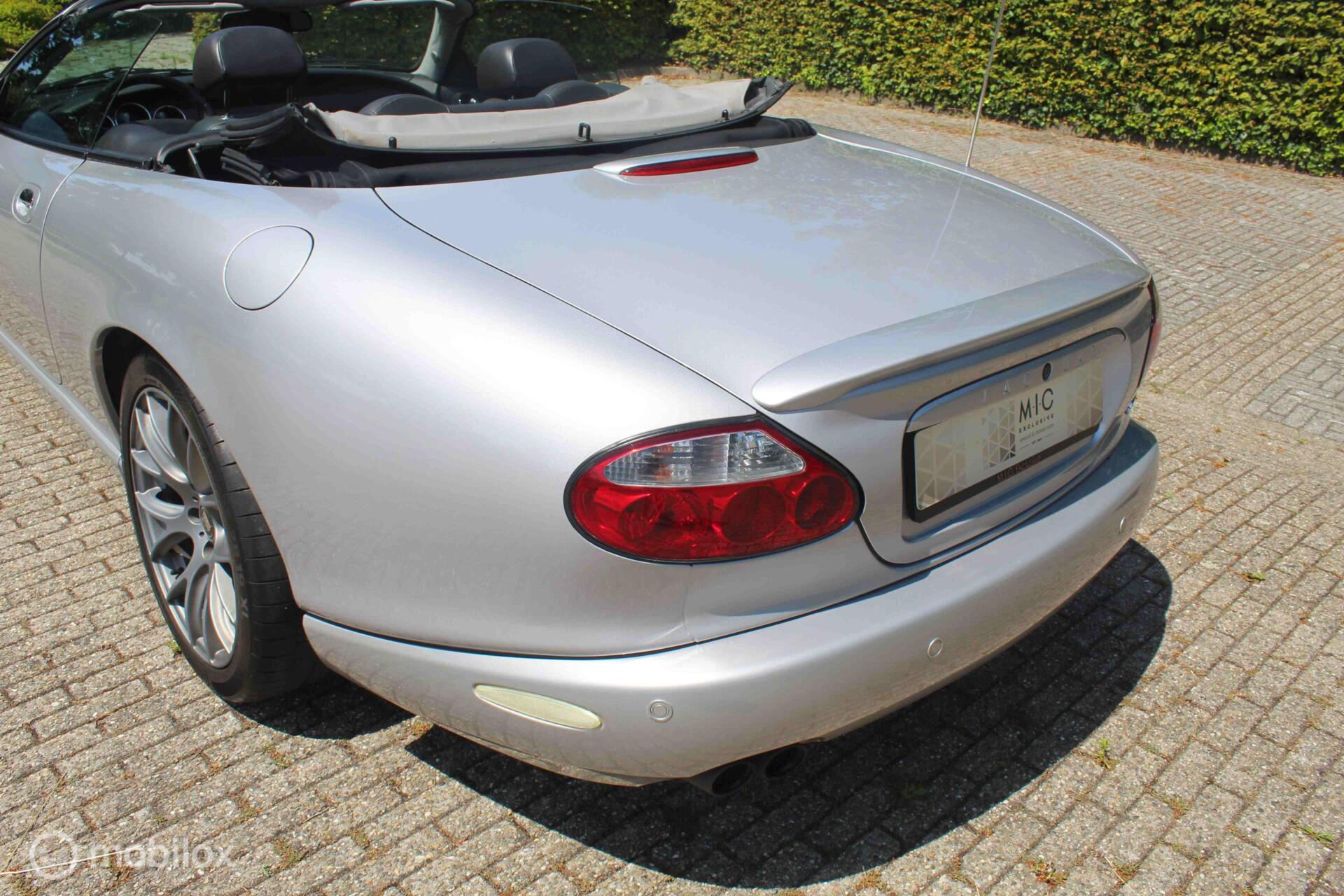 Foto van Jaguar XKR