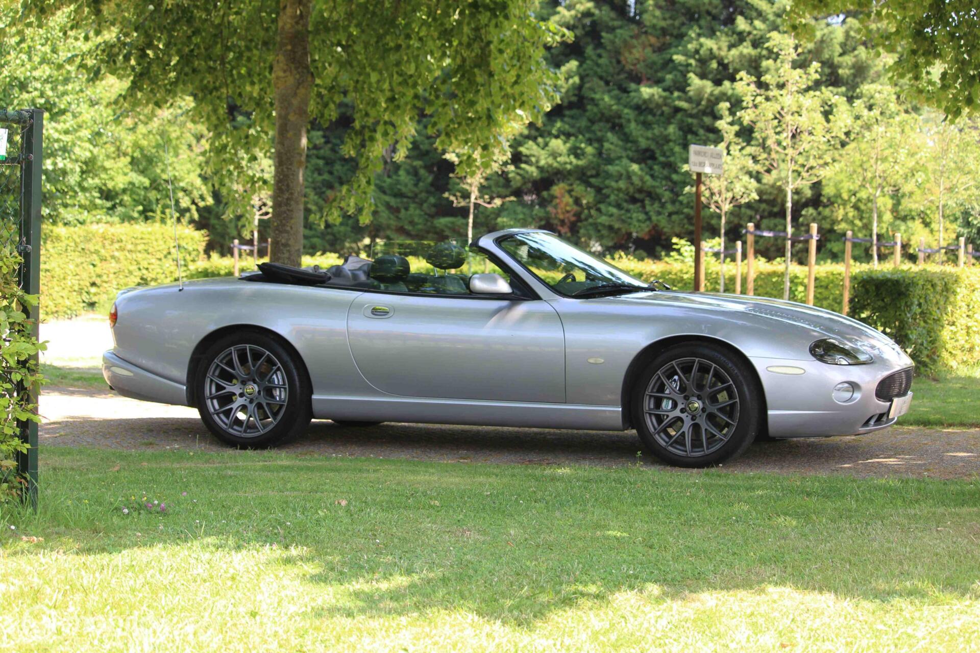 Foto van Jaguar XKR