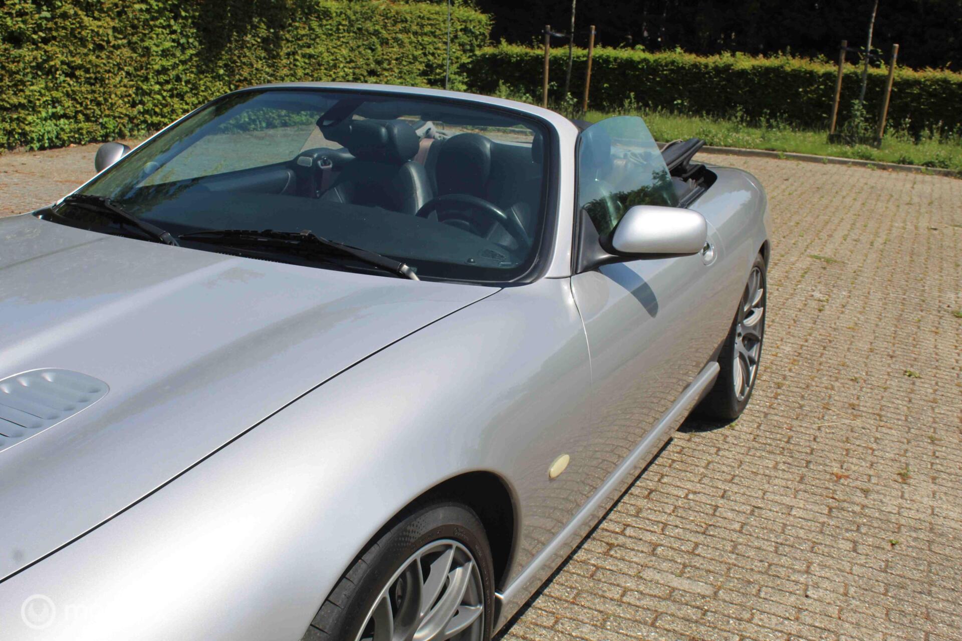 Foto van Jaguar XKR