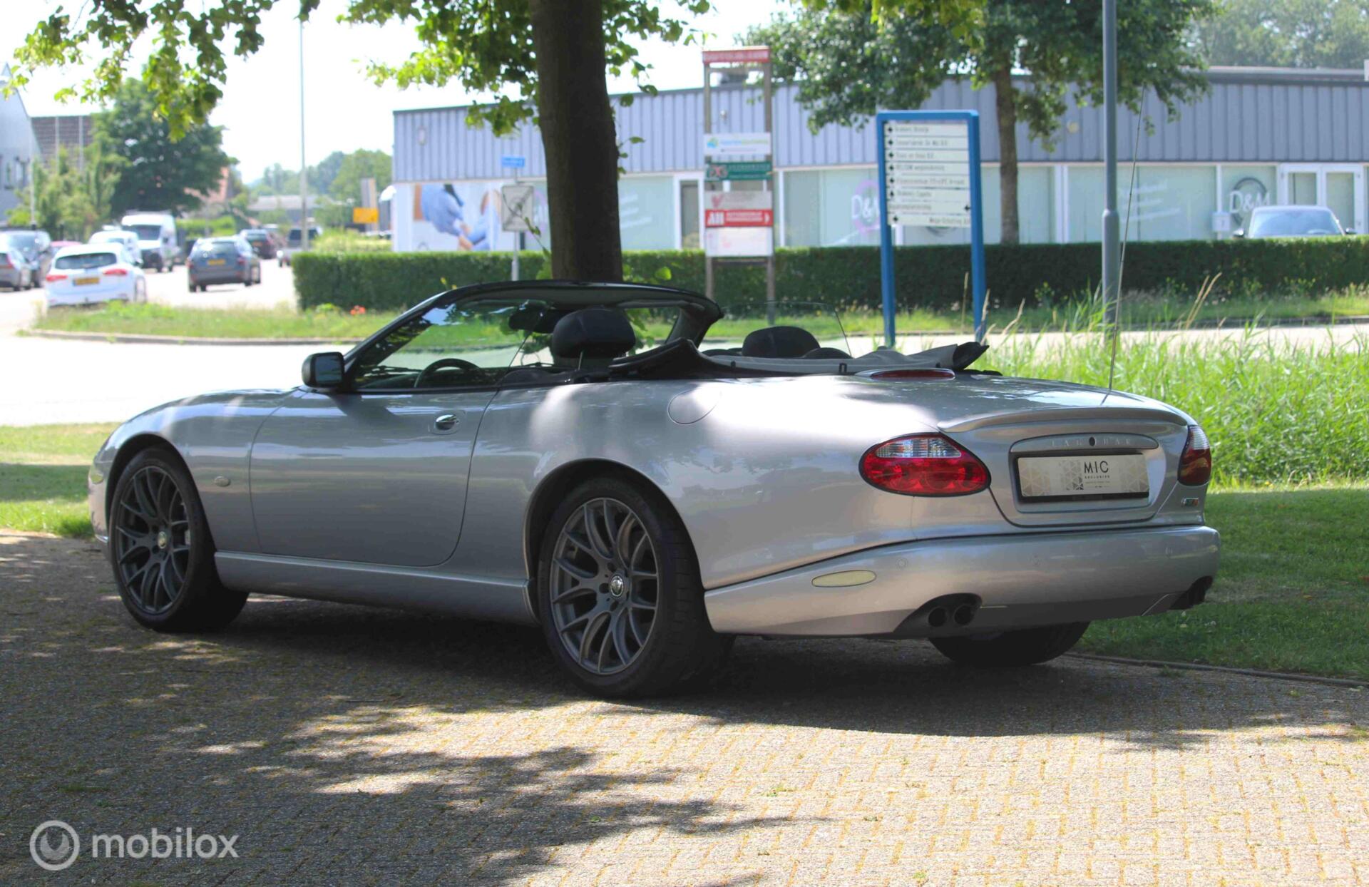 Foto van Jaguar XKR