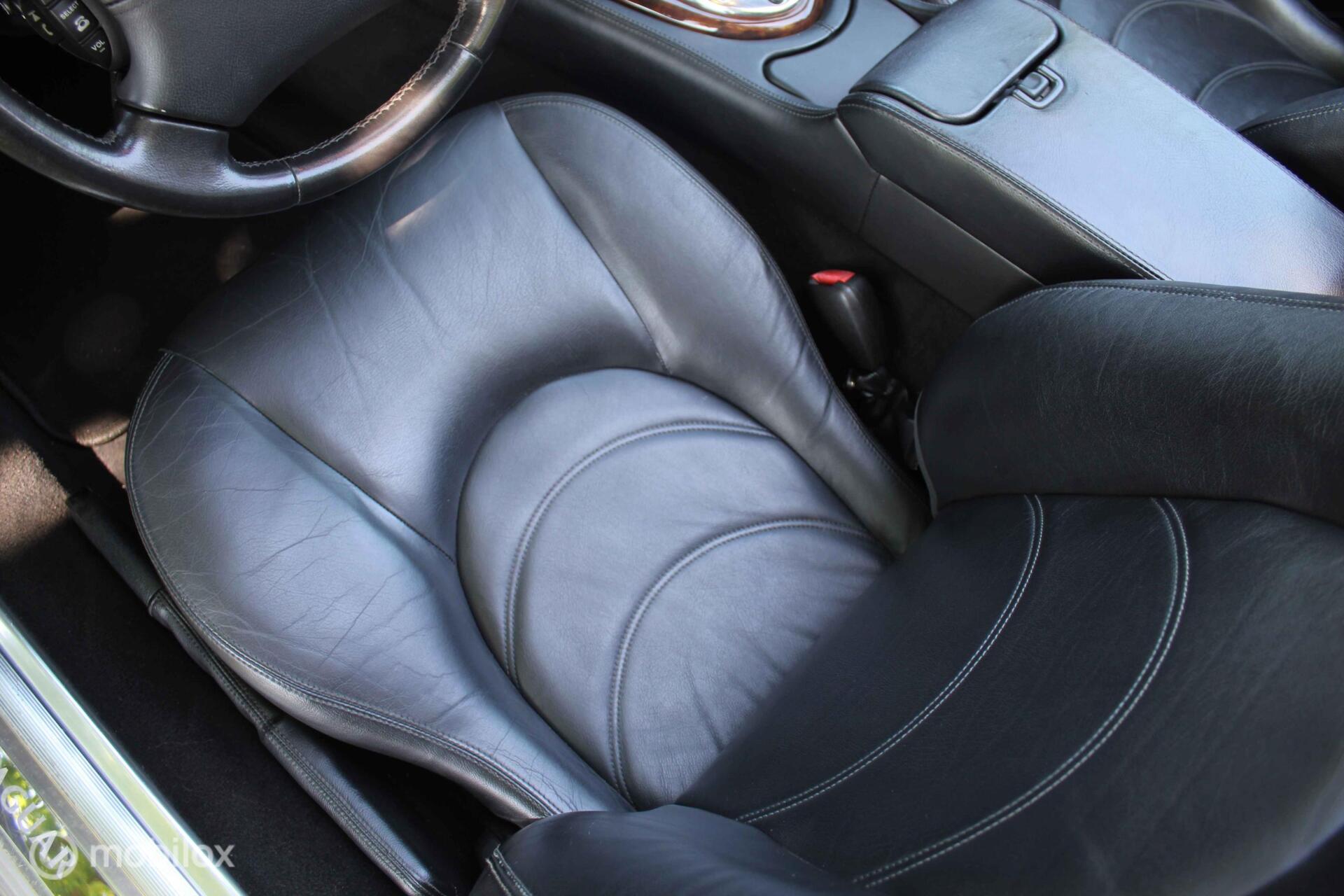 Foto van Jaguar XKR