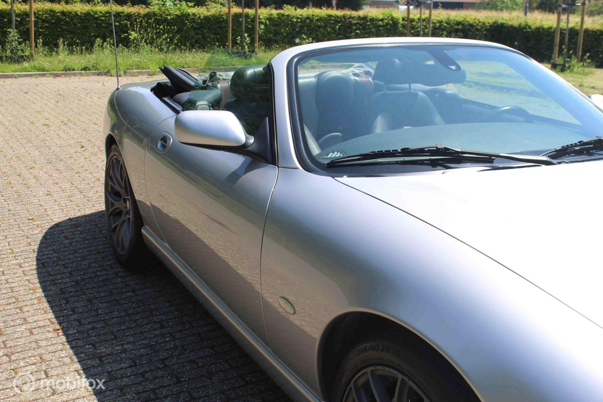 Foto van Jaguar XKR