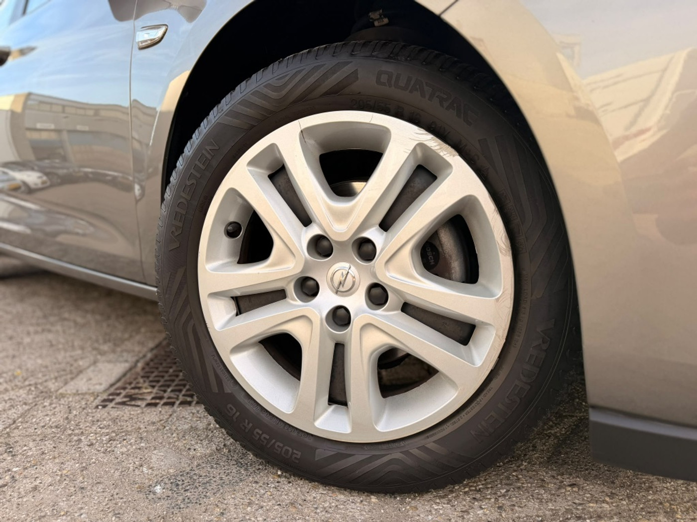 Foto van Opel Astra