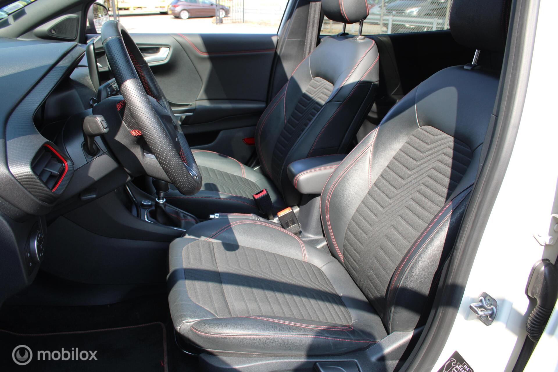 Foto van Ford Puma