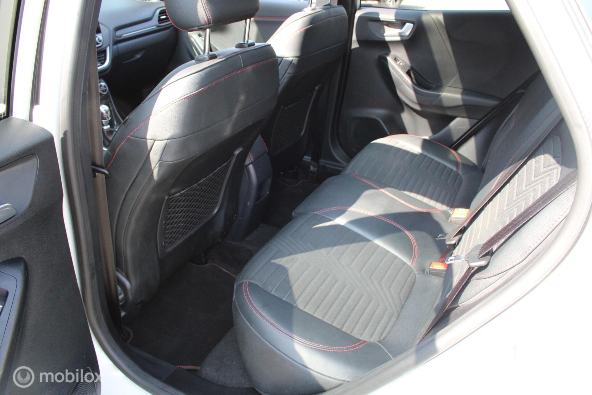 Foto van Ford Puma