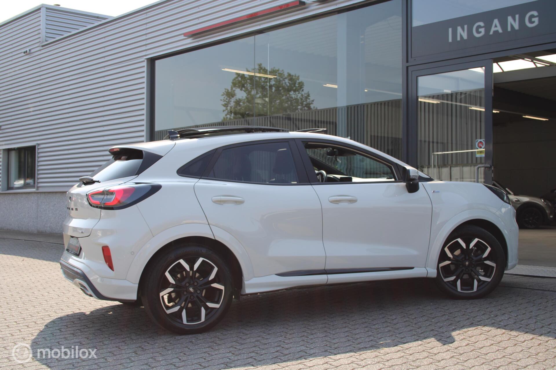 Foto van Ford Puma