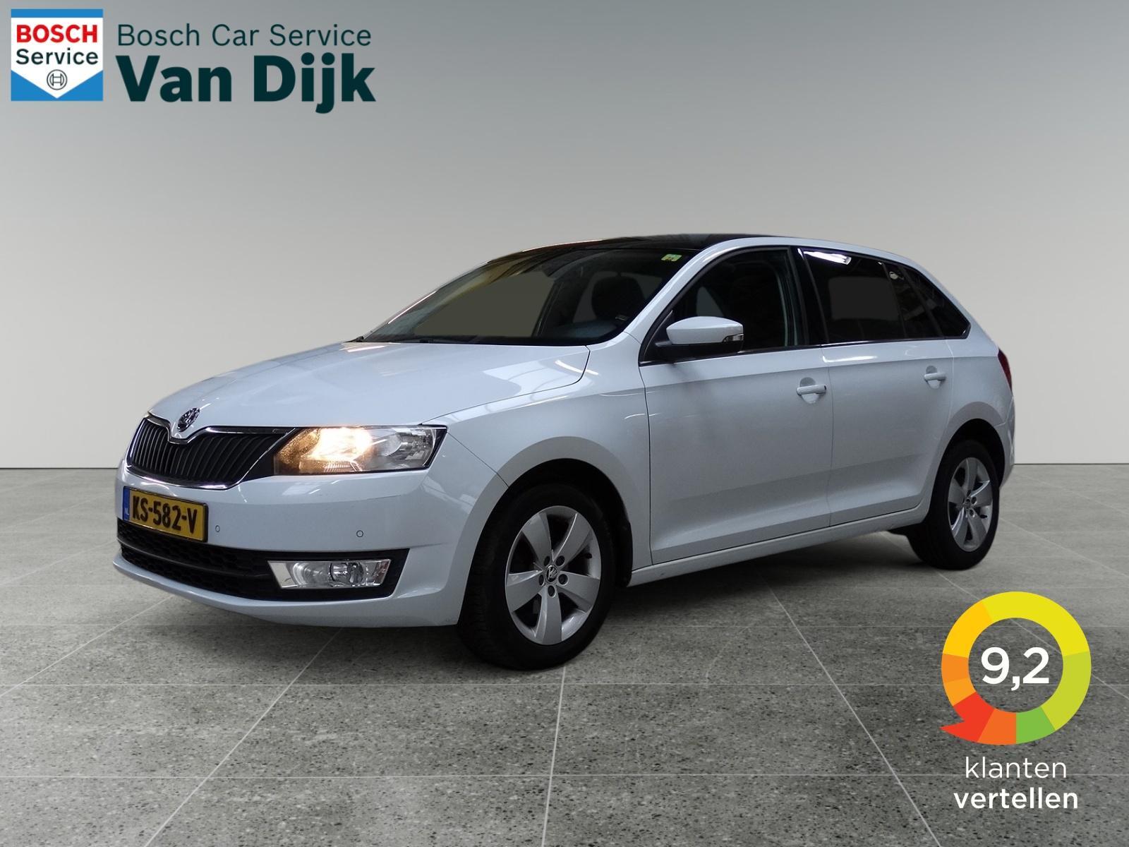 Skoda Rapid 1.2 TSI Panorama / Cruise / Camera / PDC 2016 - voorkant