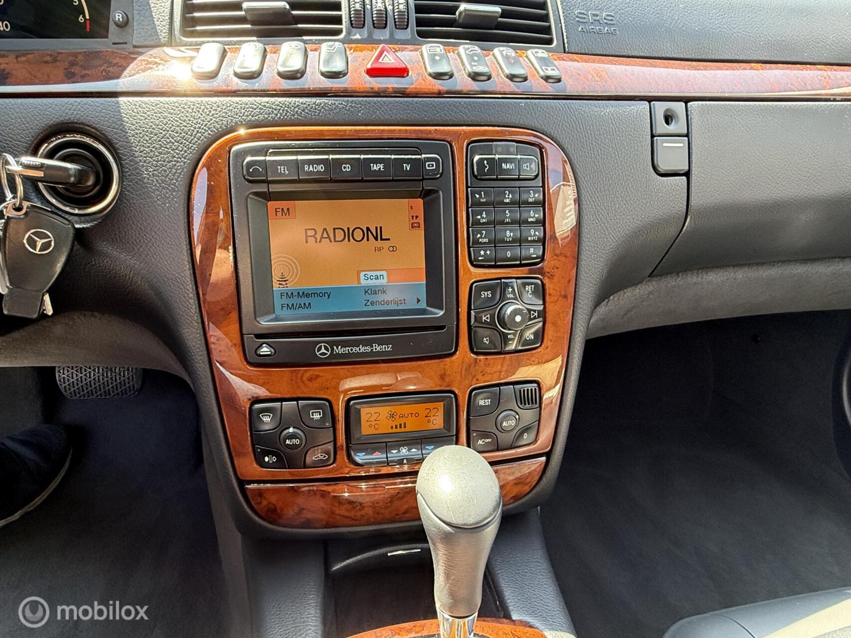 Foto van Mercedes-Benz S 320