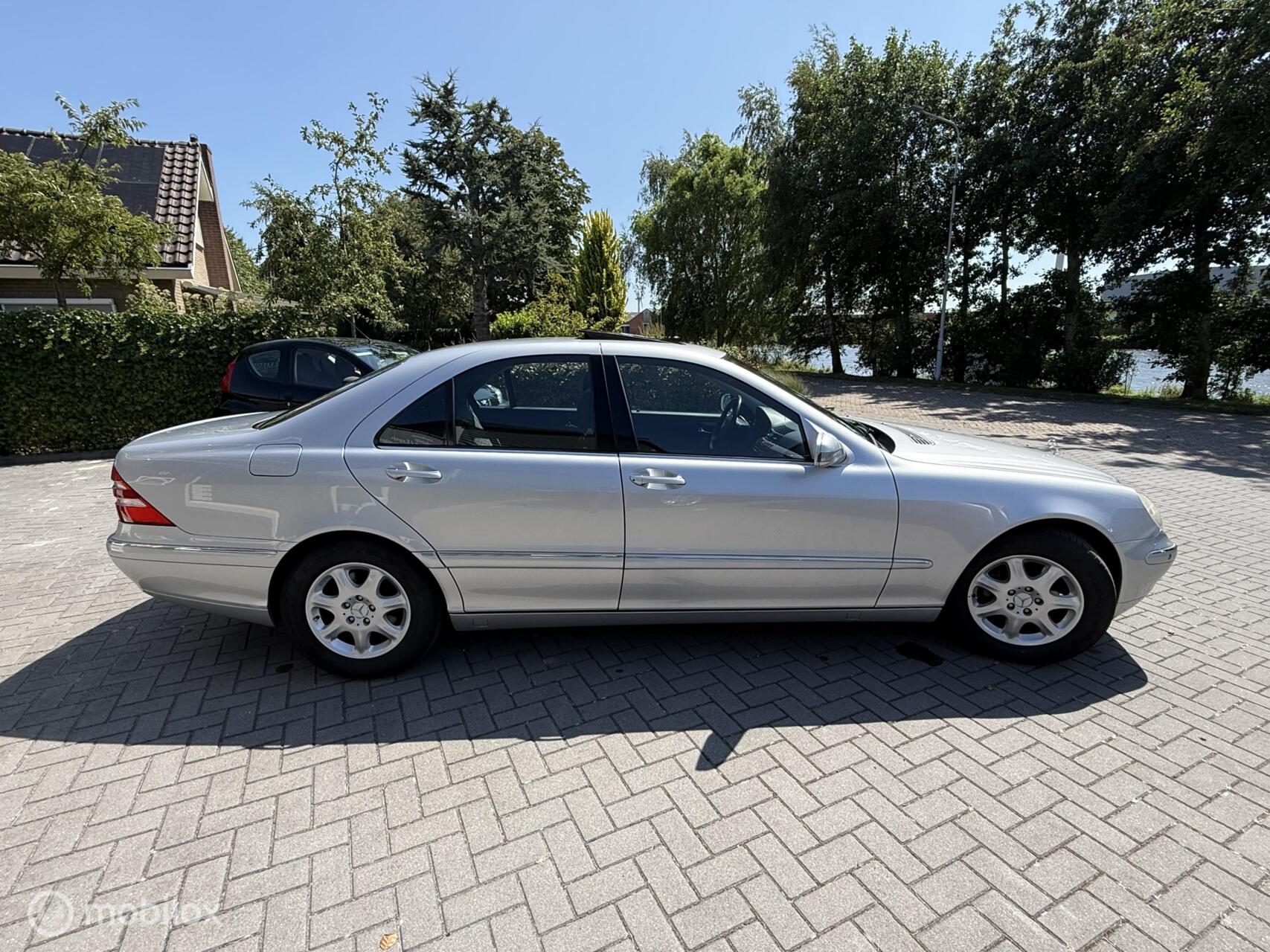 Foto van Mercedes-Benz S 320