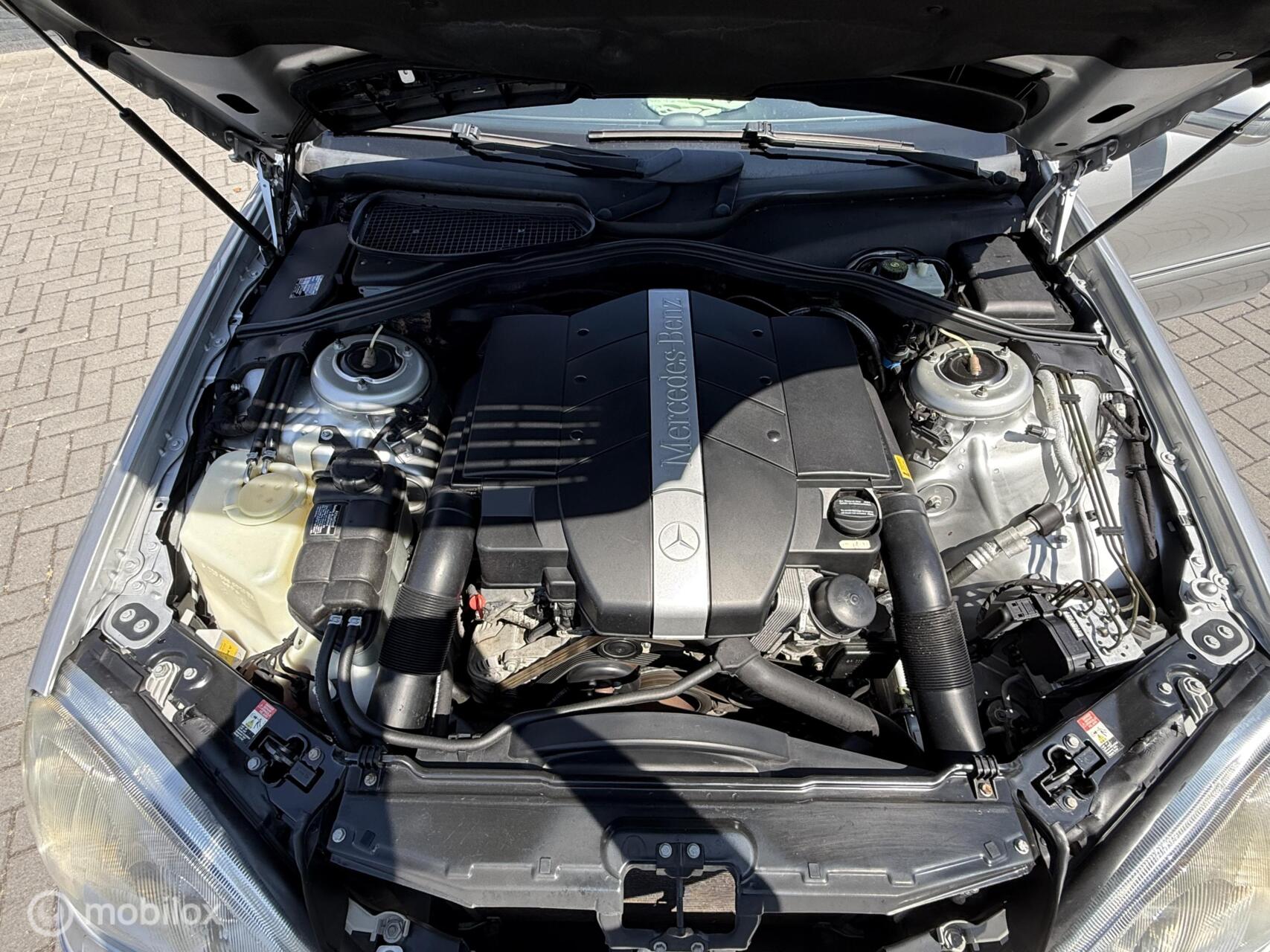 Foto van Mercedes-Benz S 320
