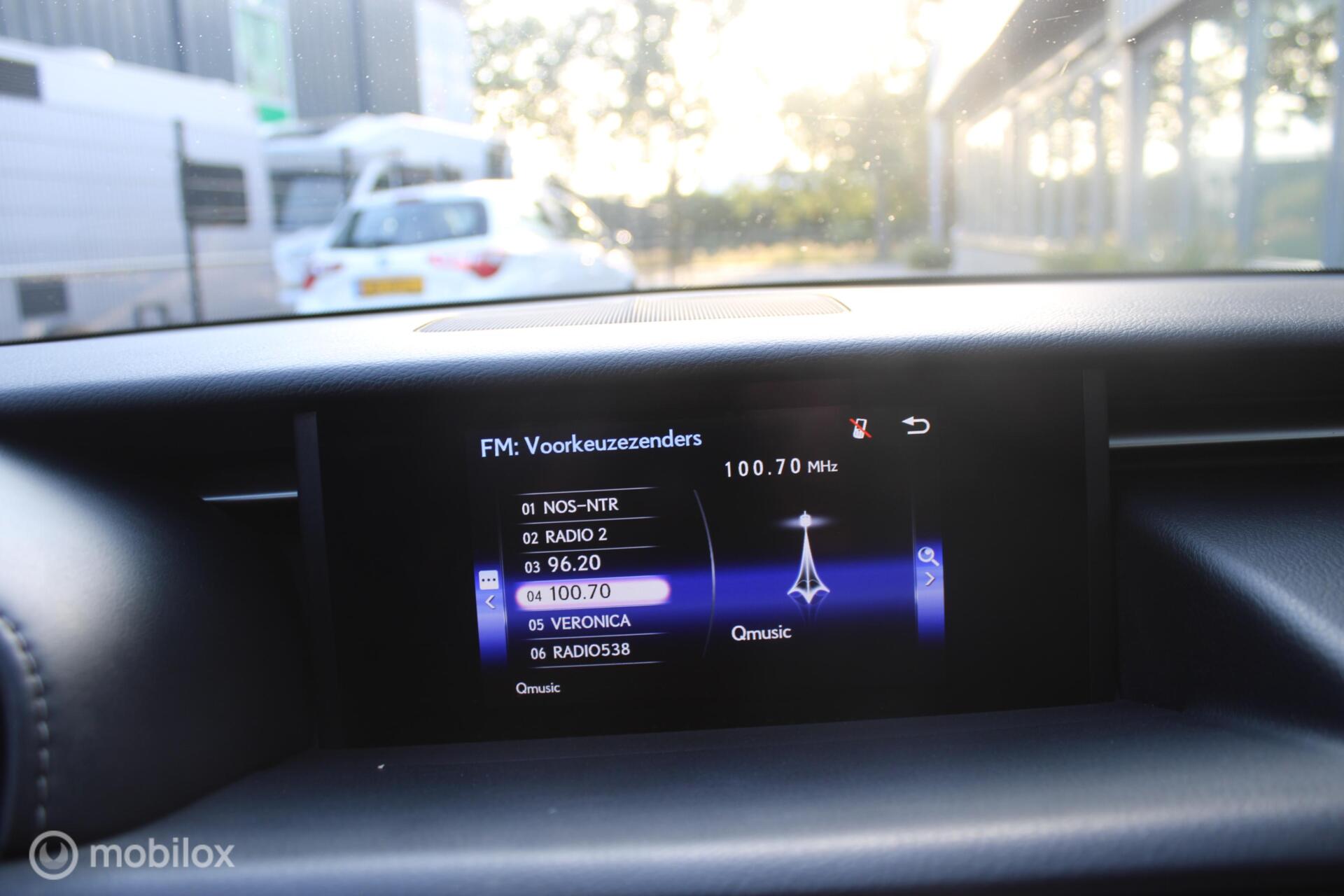 Foto van Lexus Lexus Is300h