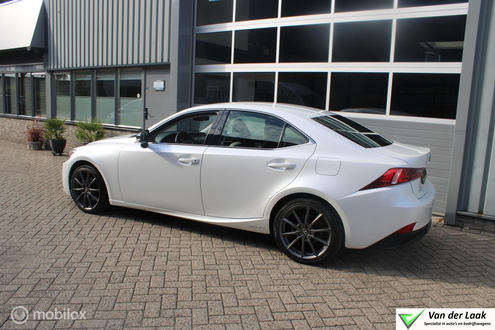 Foto van Lexus Lexus Is300h