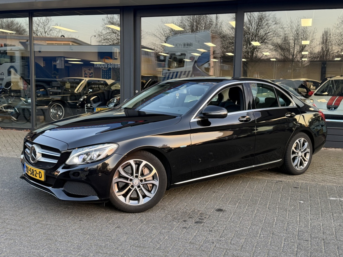 Foto van Mercedes-Benz C 350 E