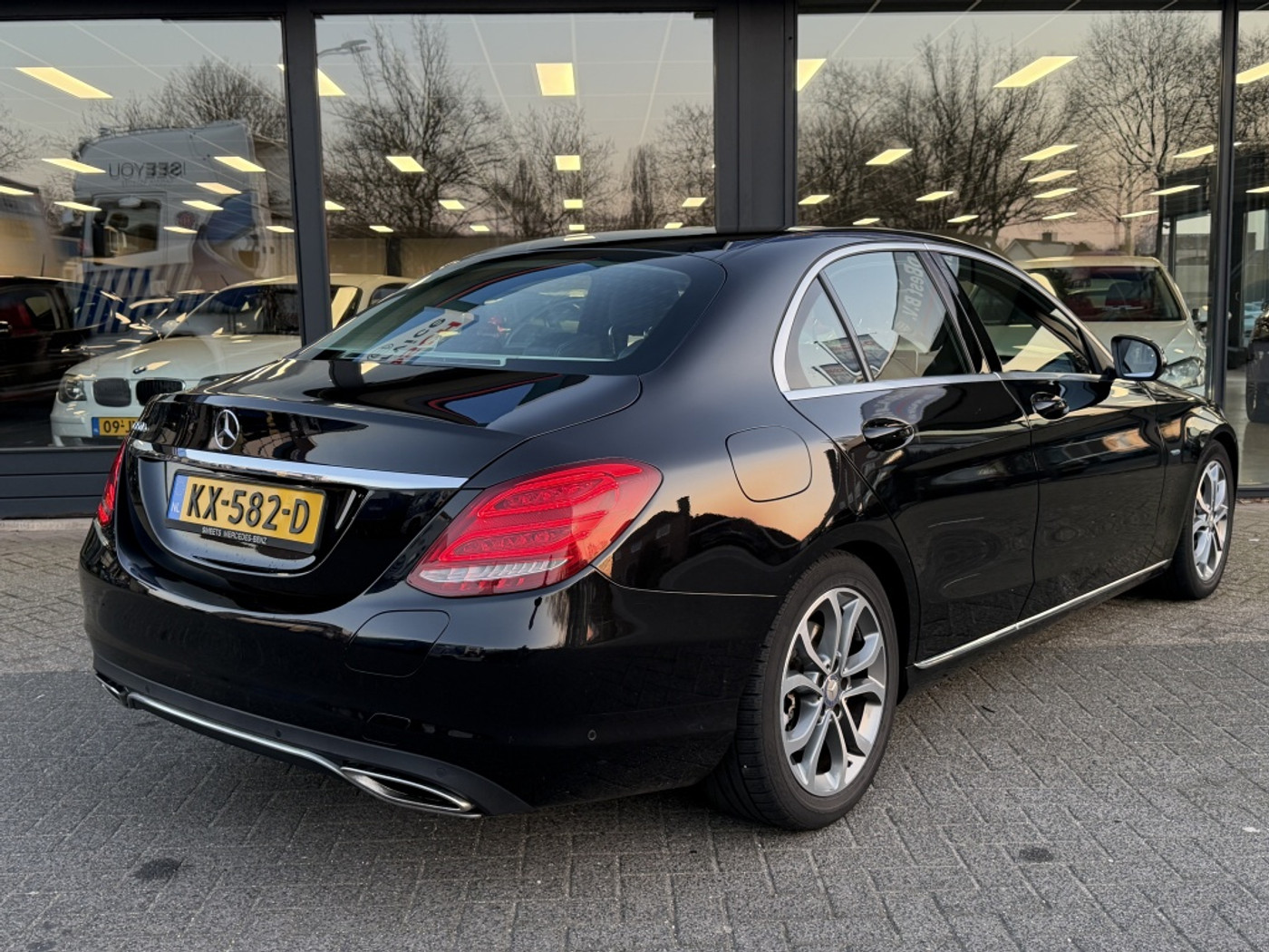 Foto van Mercedes-Benz C 350 E