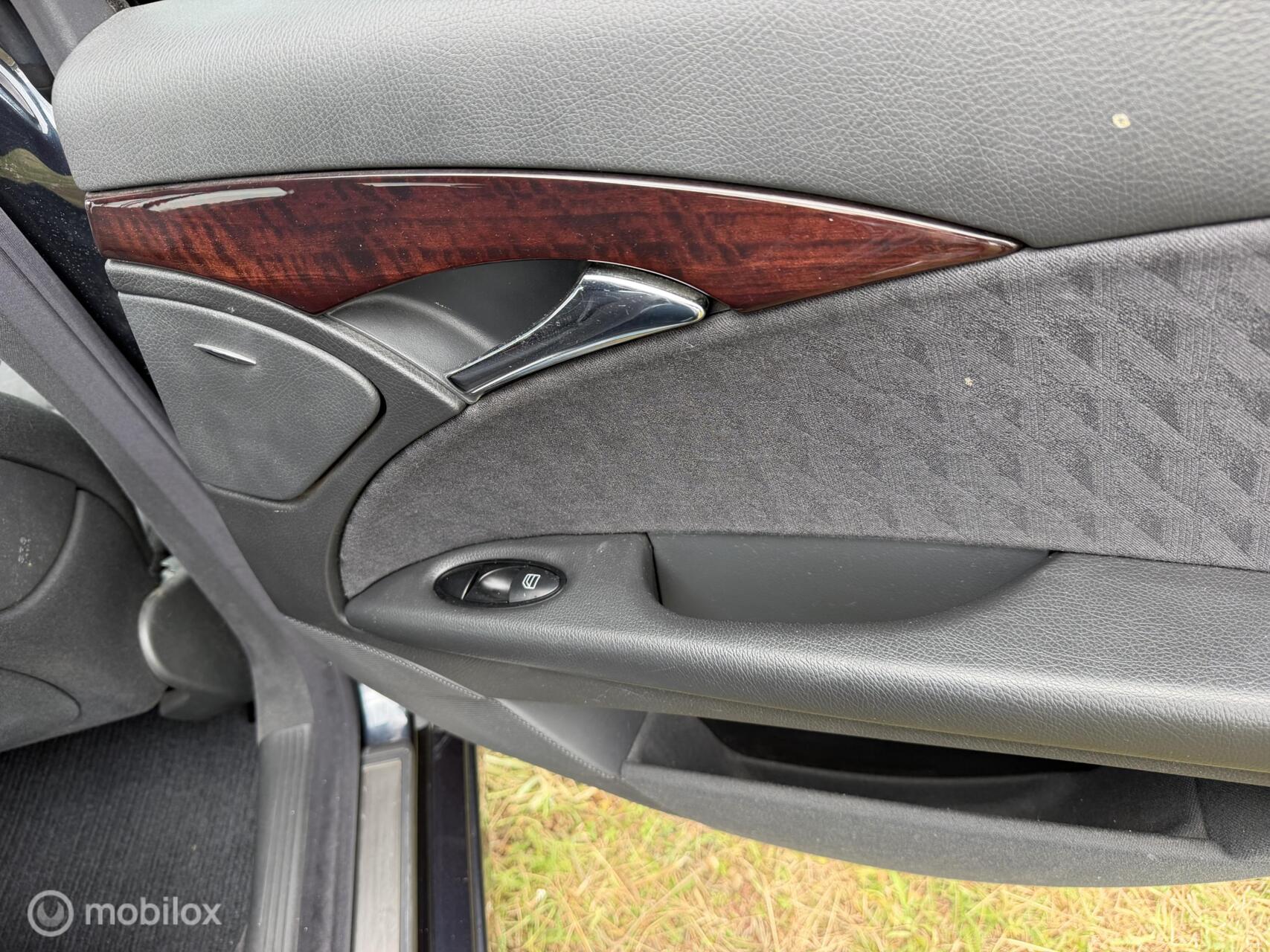 Foto van Mercedes-Benz E 200 Kompressor
