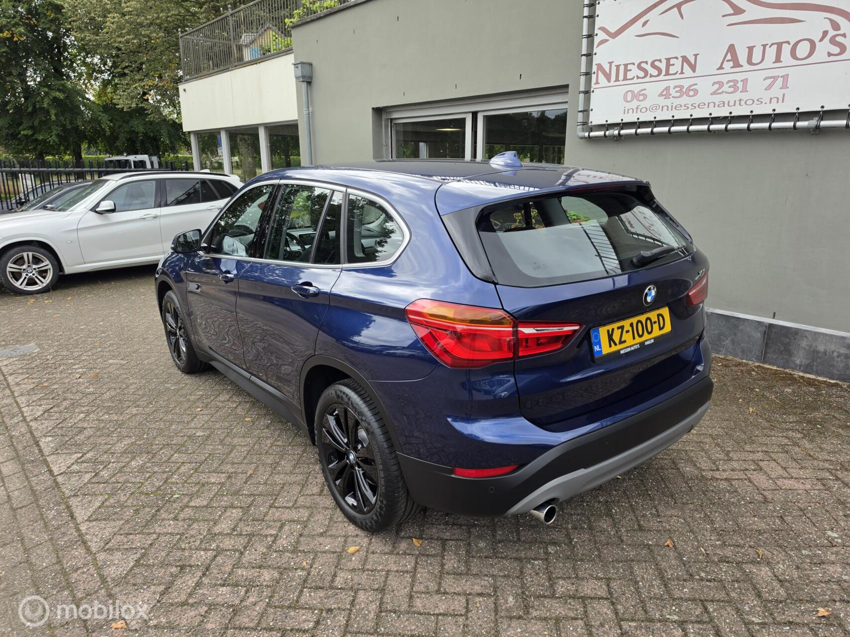 Foto van BMW X1 Sdrive18i