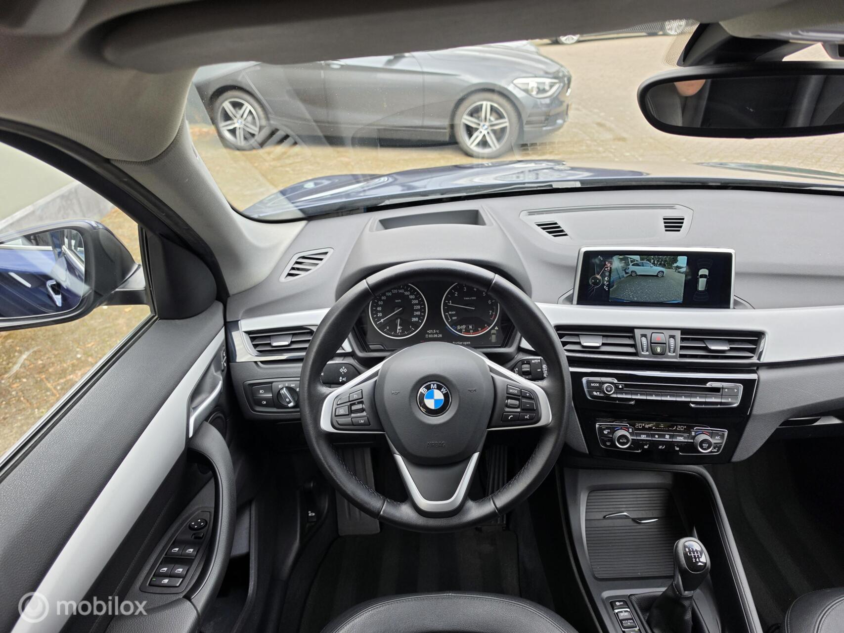 Foto van BMW X1 Sdrive18i