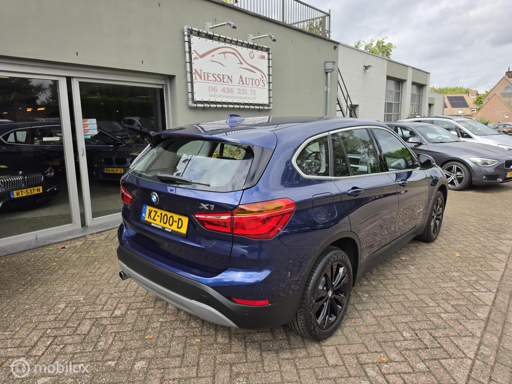 Foto van BMW X1 Sdrive18i