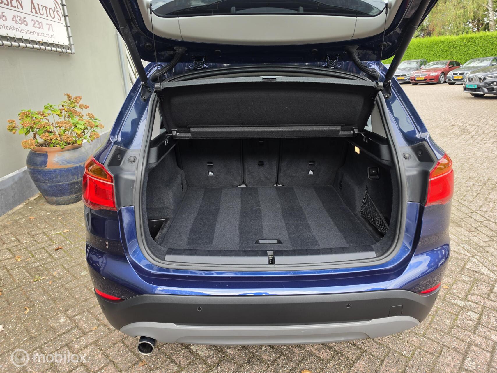 Foto van BMW X1 Sdrive18i