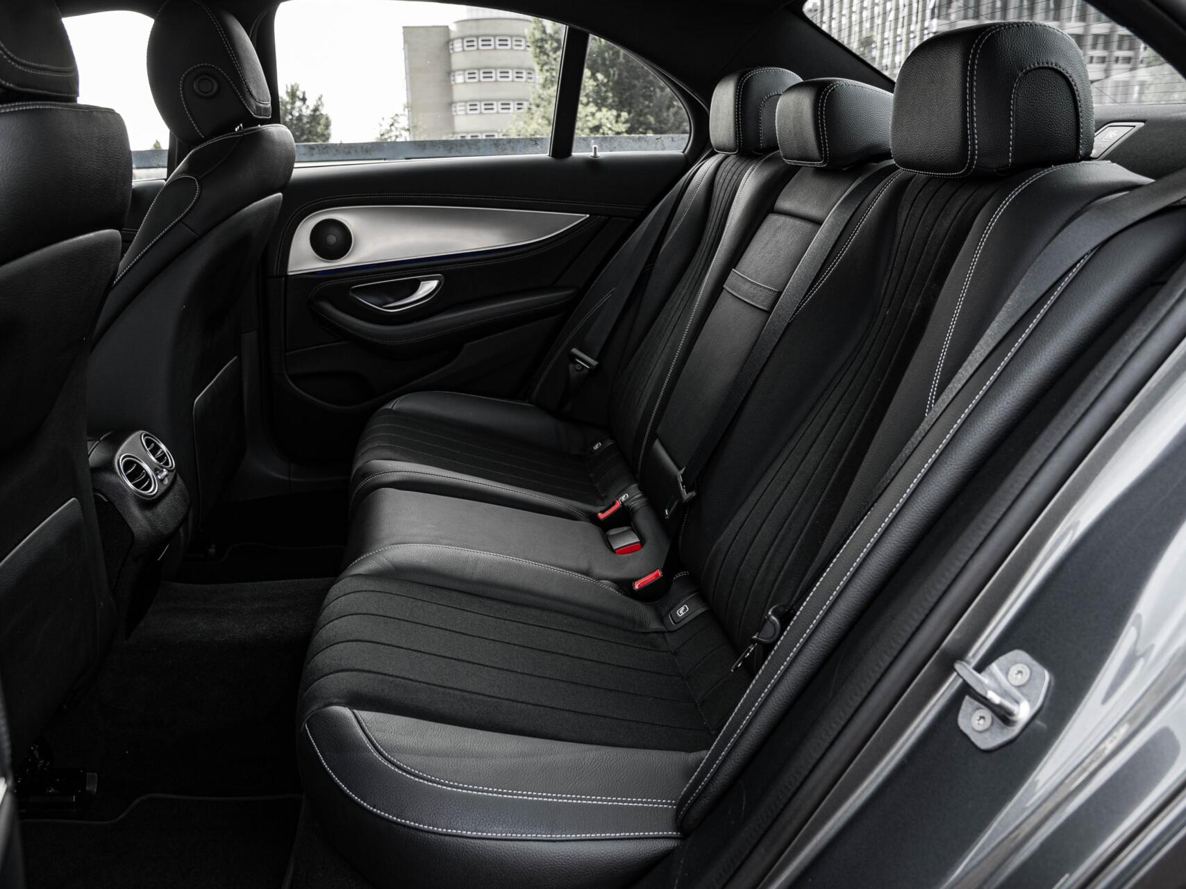 Foto van Mercedes-Benz E 350 E