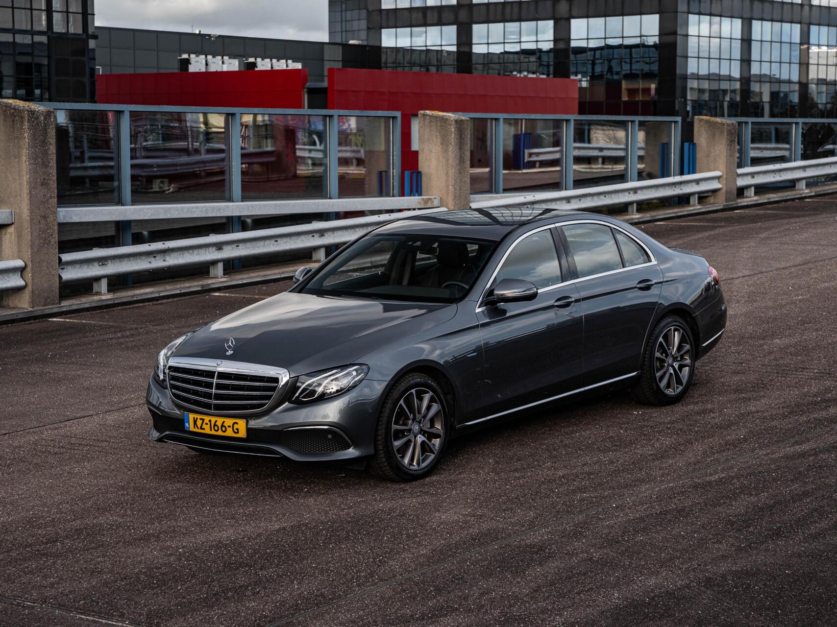 Foto van Mercedes-Benz E 350 E