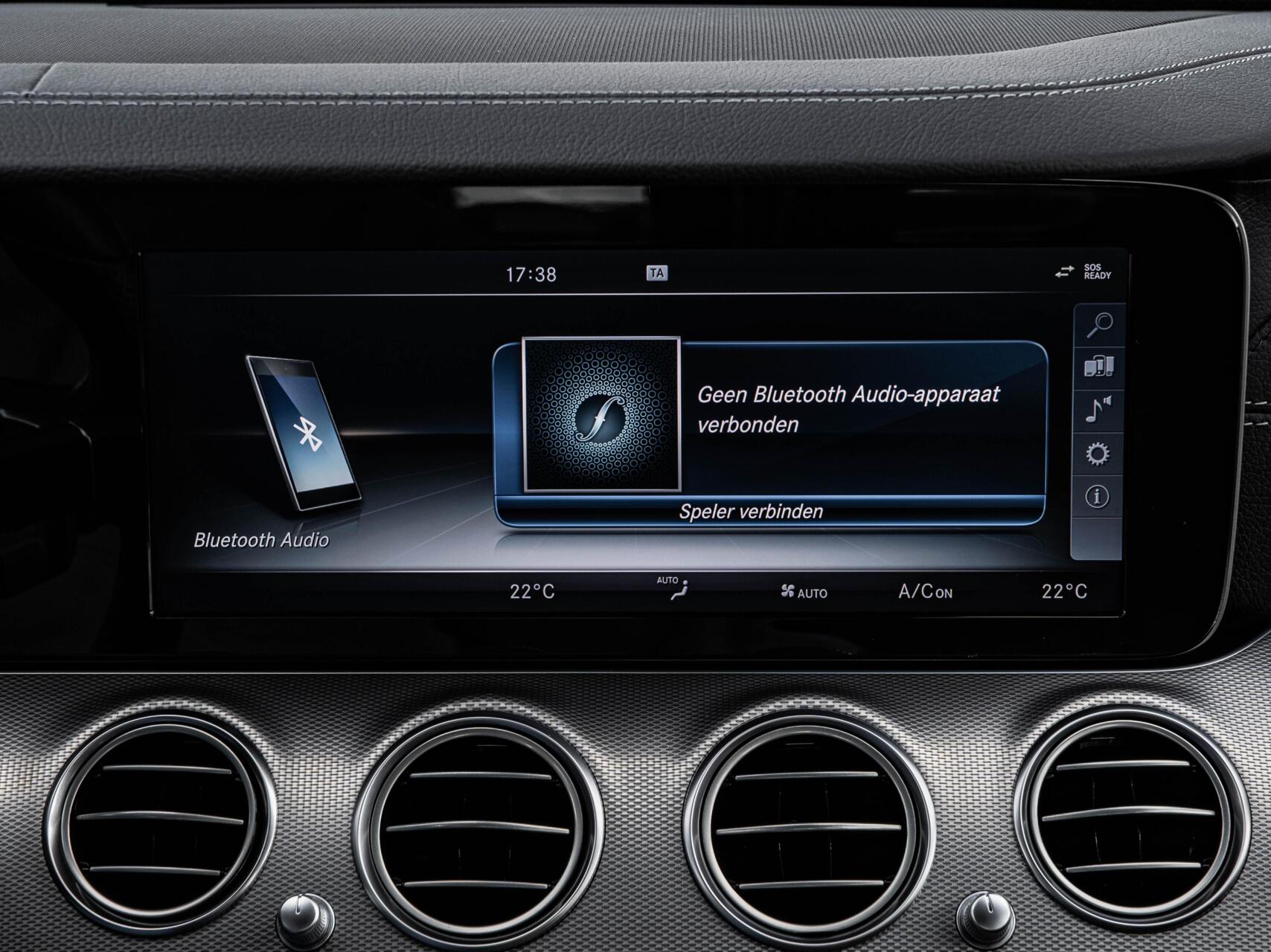 Foto van Mercedes-Benz E 350 E