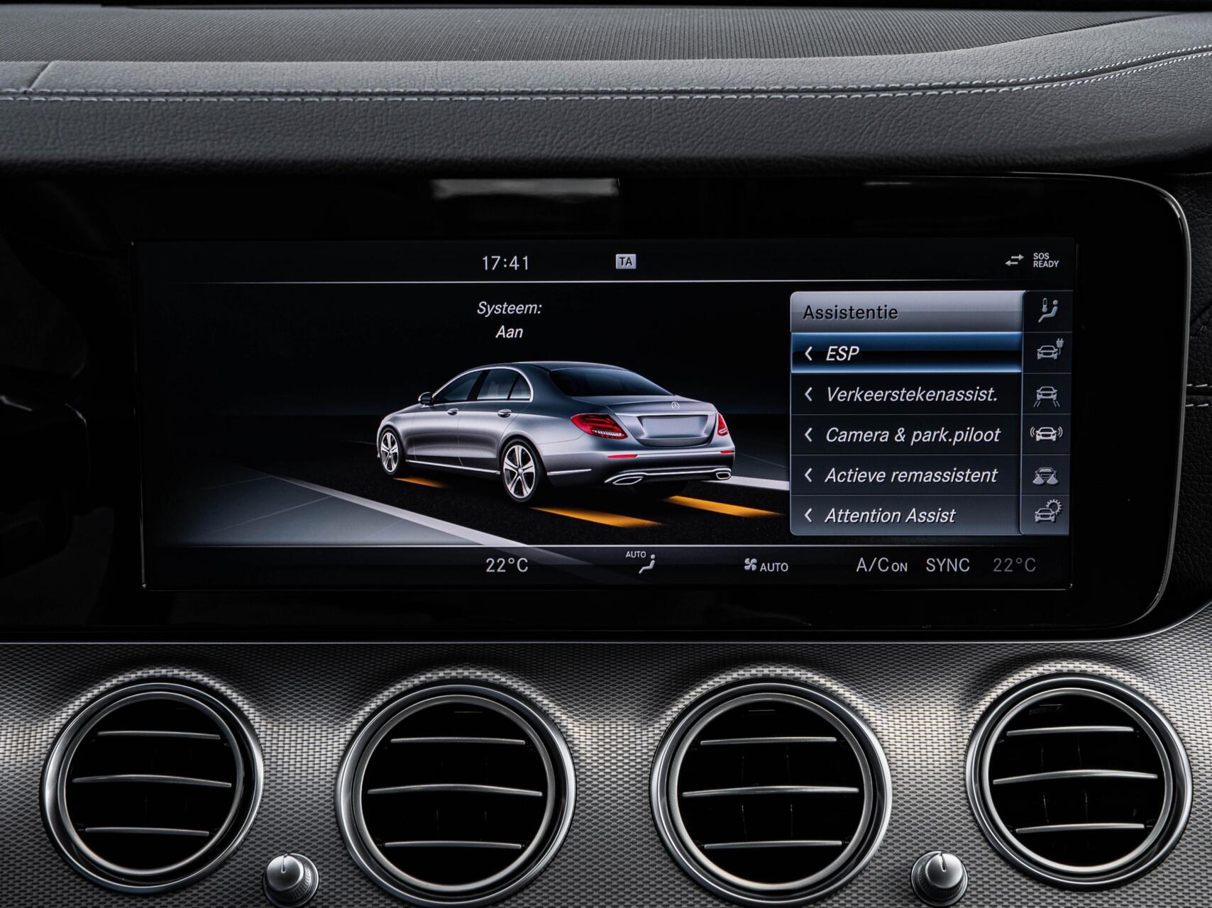 Foto van Mercedes-Benz E 350 E