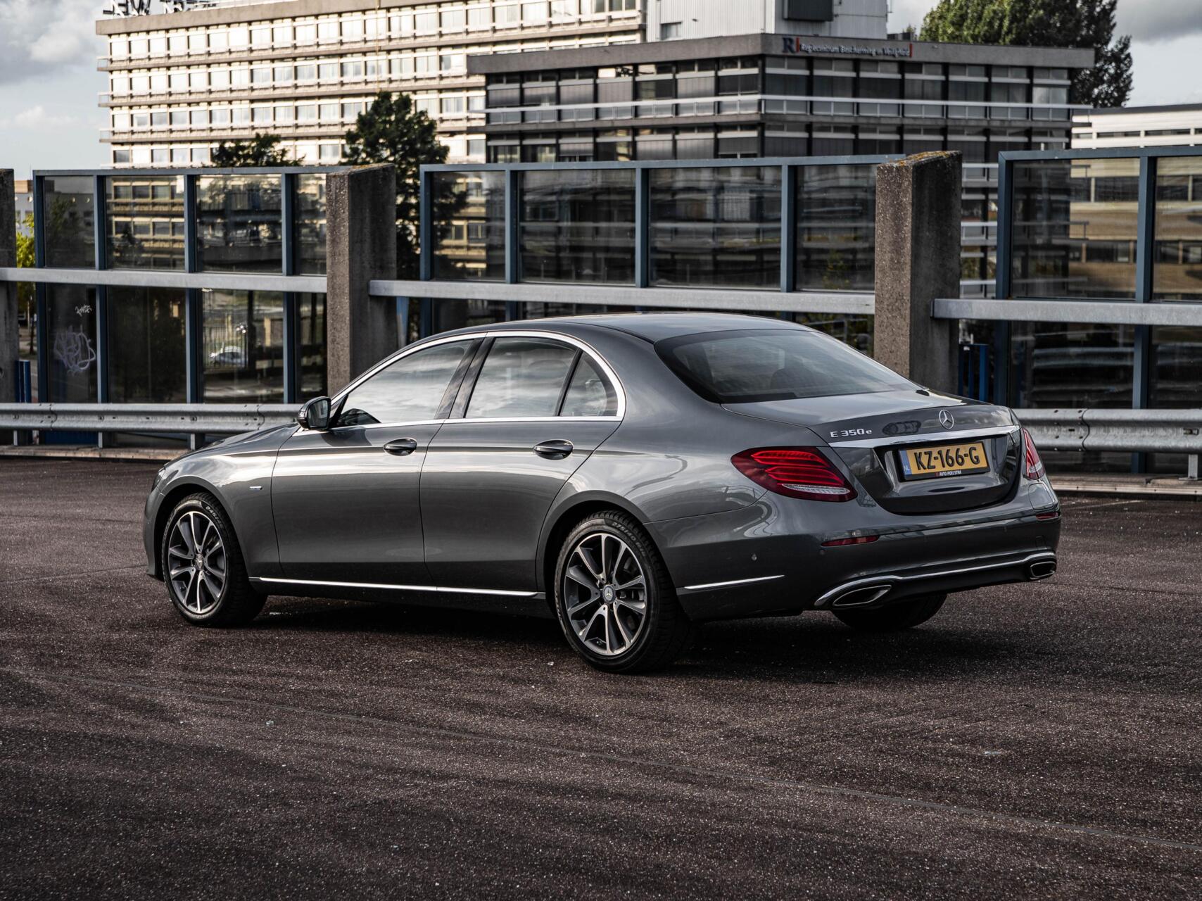 Foto van Mercedes-Benz E 350 E