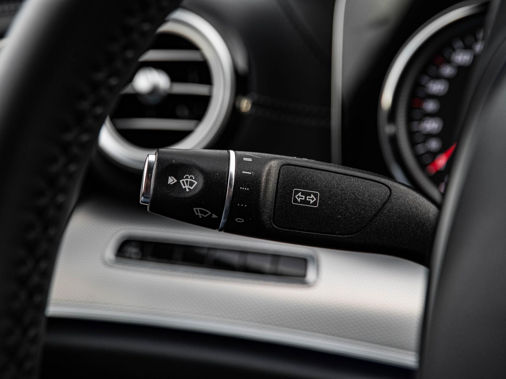 Foto van Mercedes-Benz E 350 E