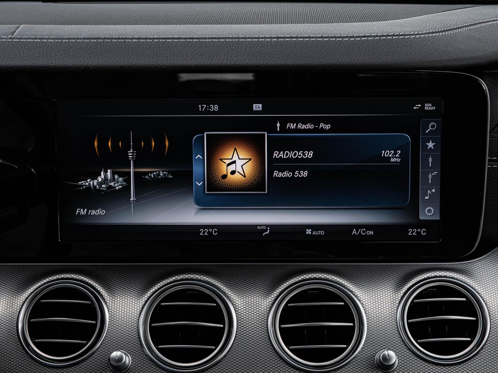 Foto van Mercedes-Benz E 350 E