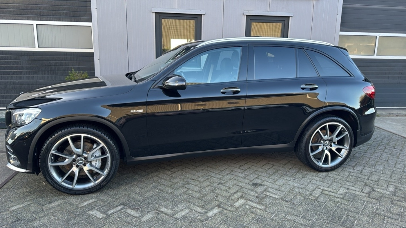 Foto van Mercedes-Benz AMG GLC 43