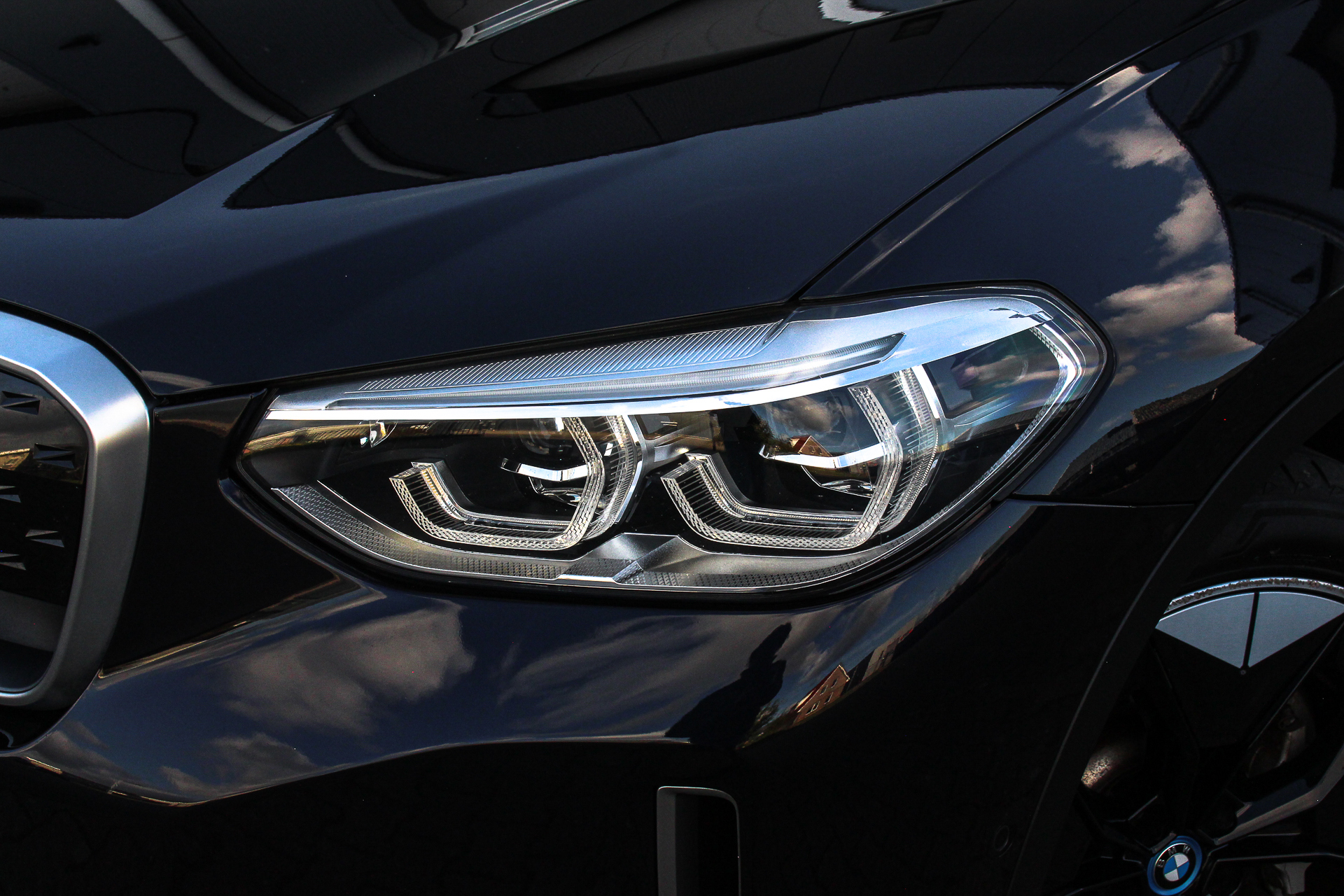 Foto van BMW Ix3