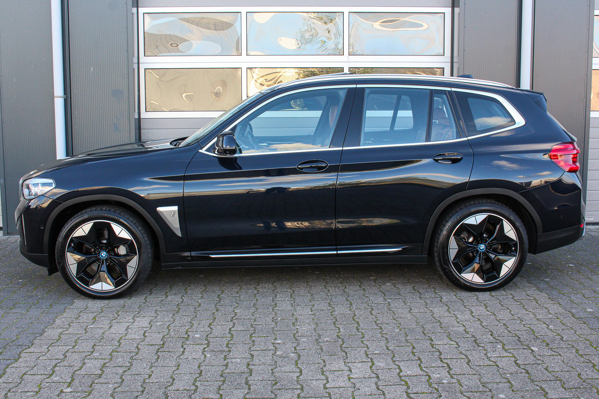 Foto van BMW Ix3