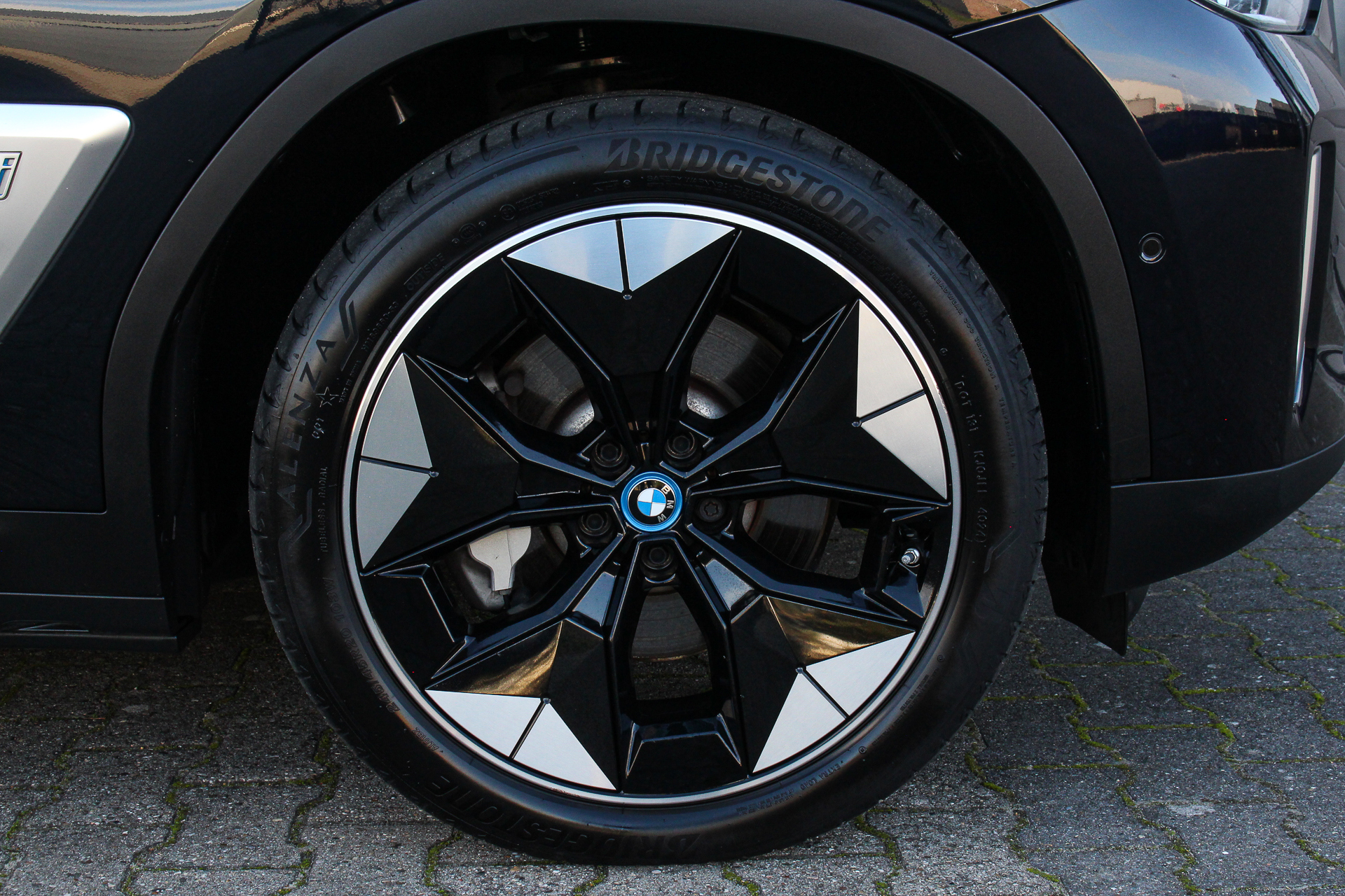 Foto van BMW Ix3