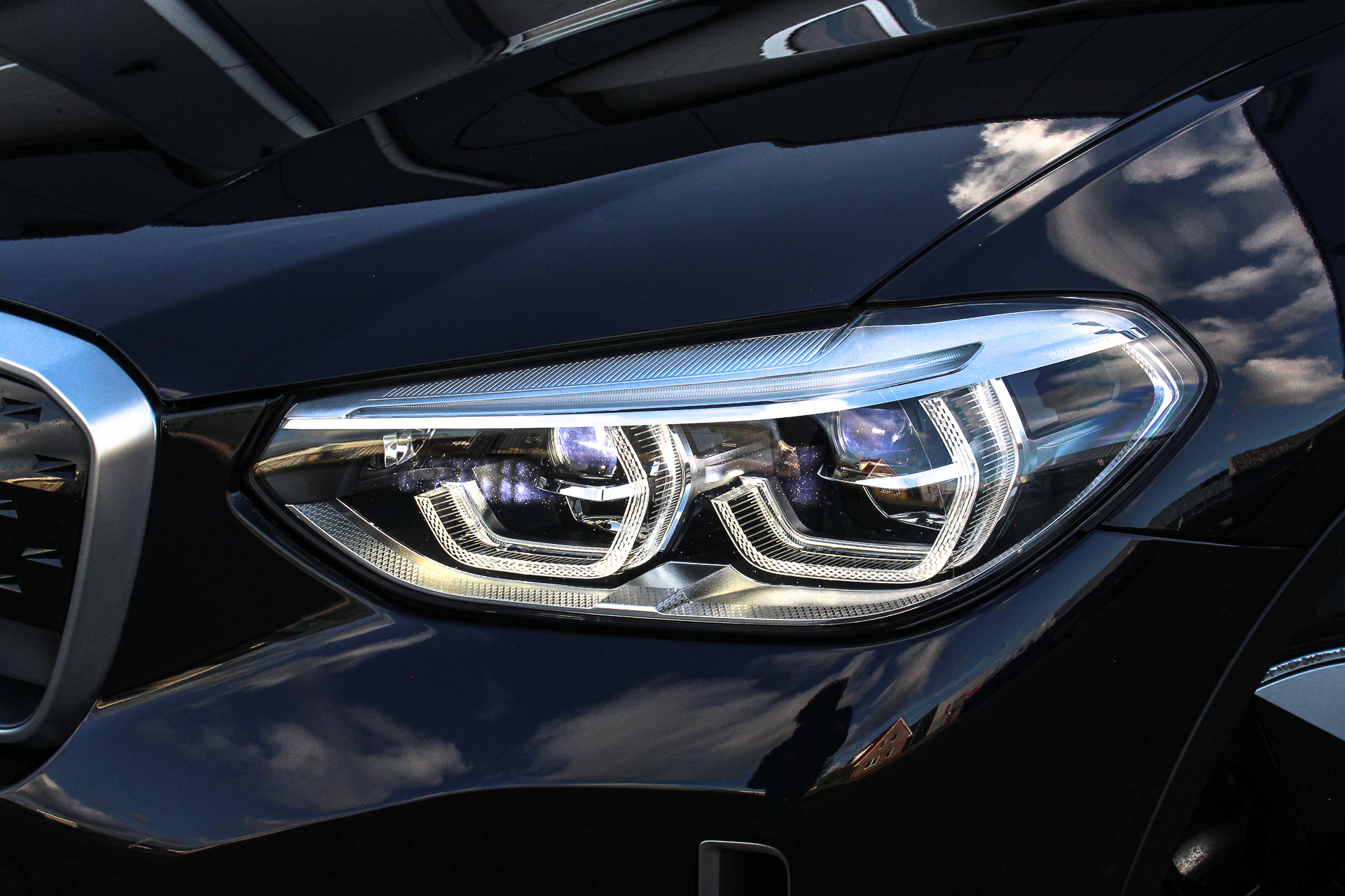 Foto van BMW Ix3