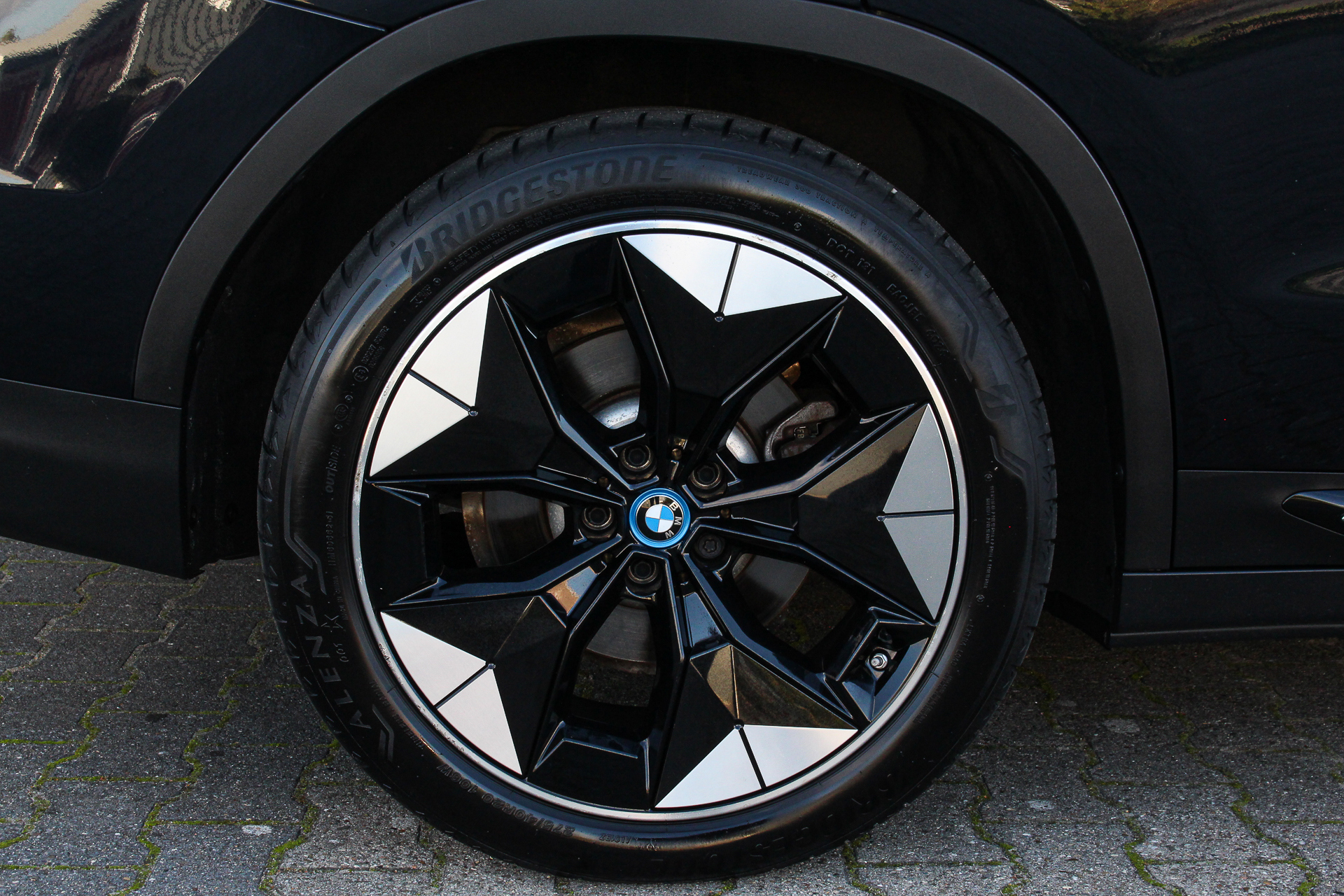 Foto van BMW Ix3