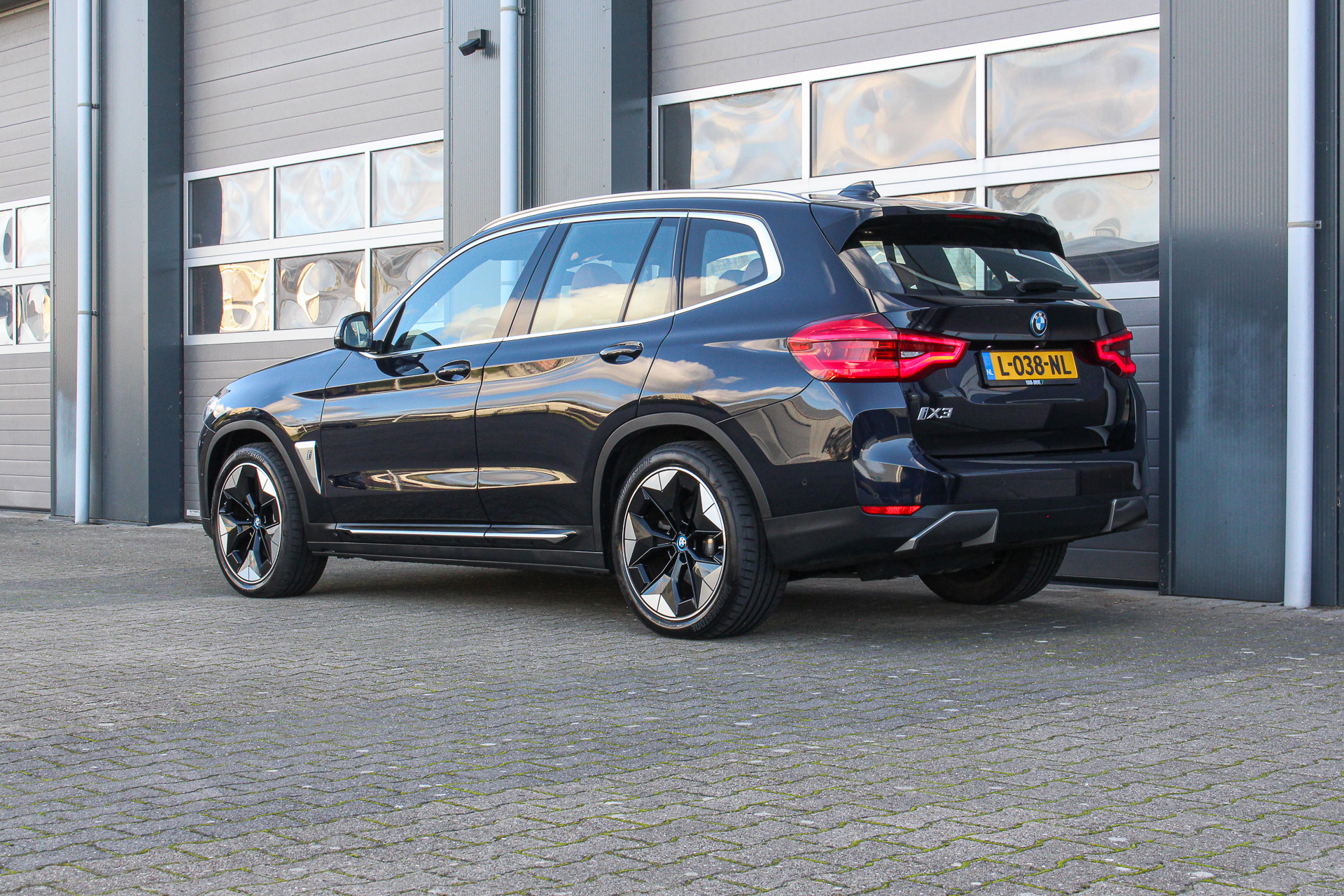 Foto van BMW Ix3