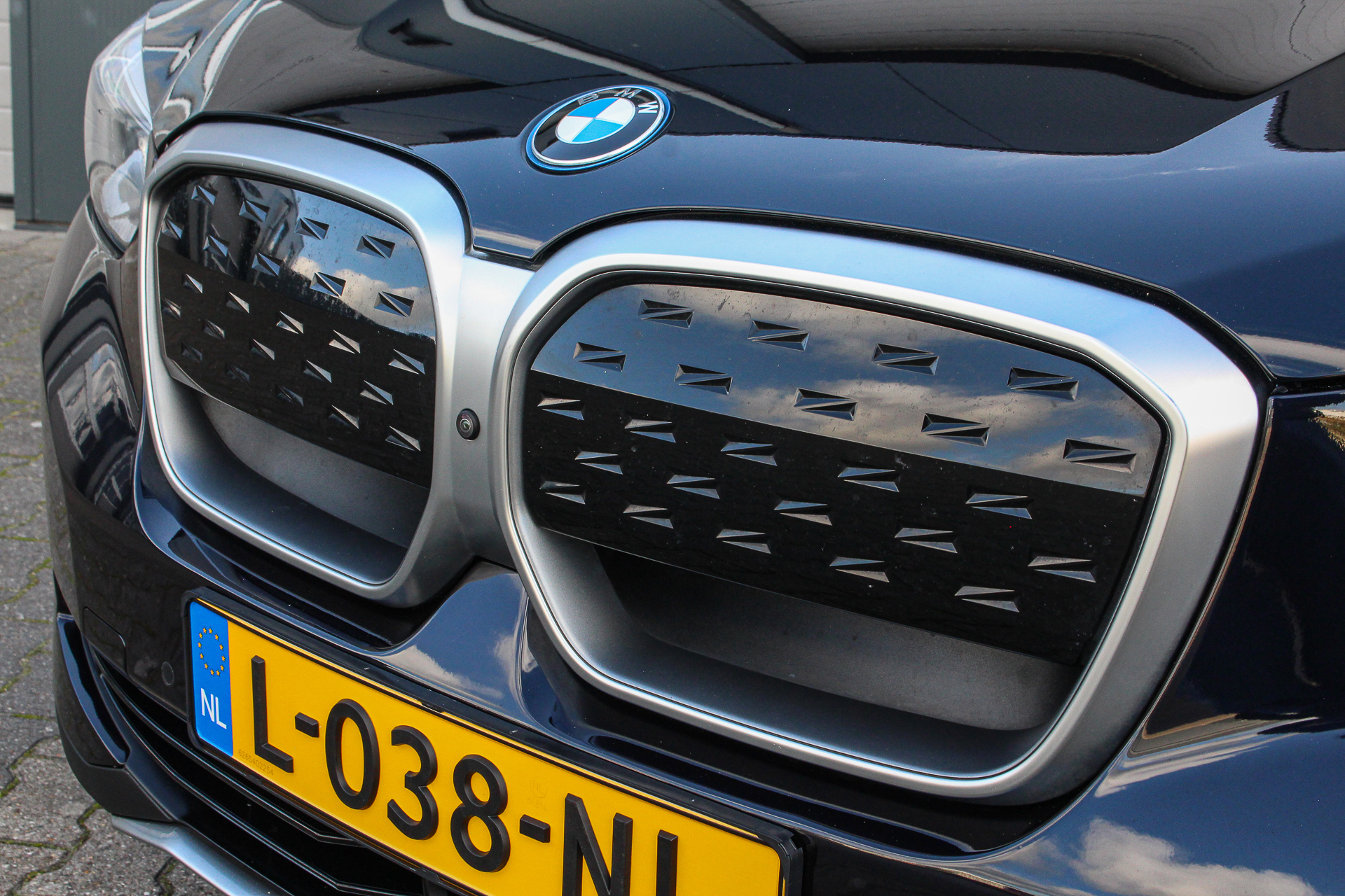Foto van BMW Ix3