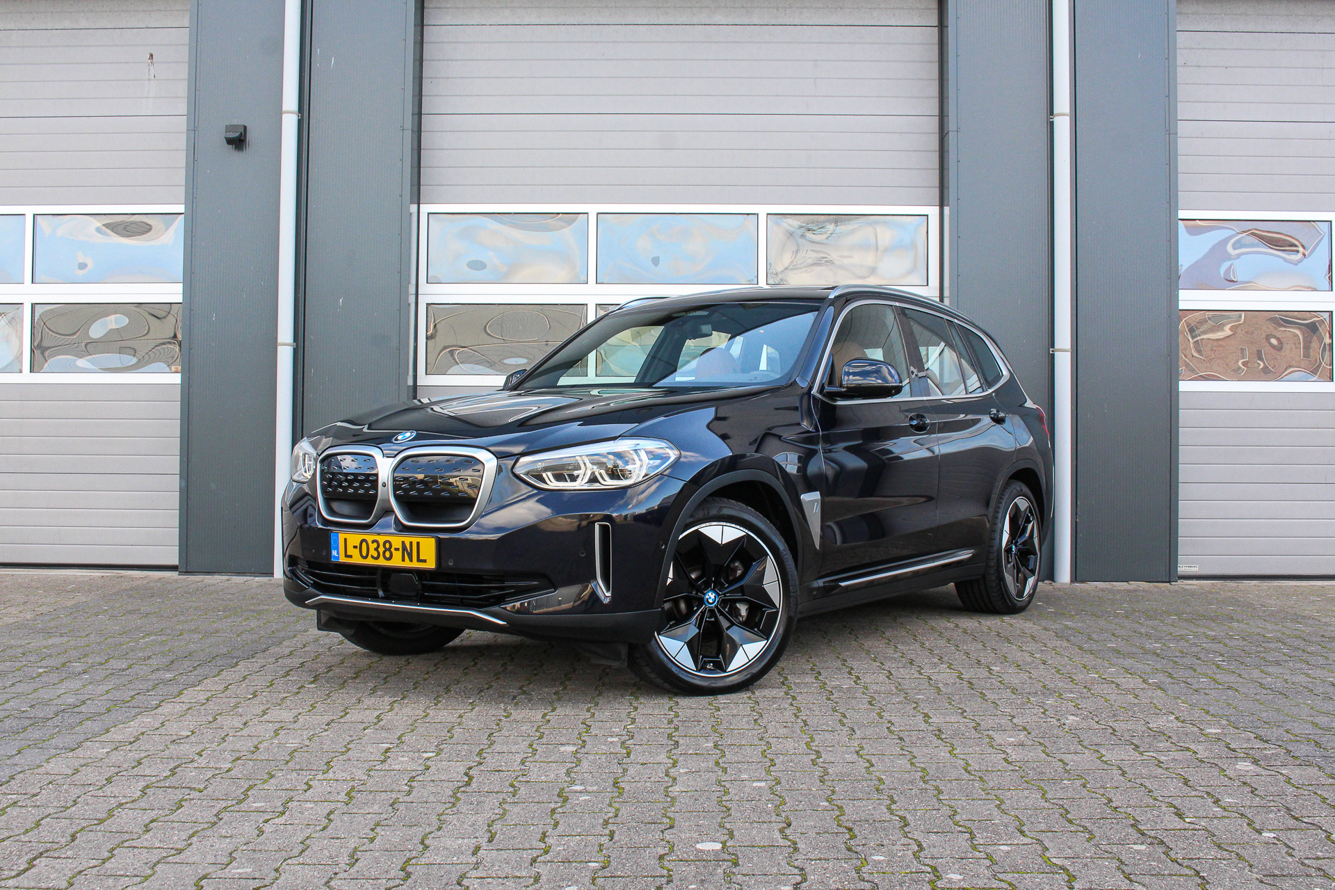 Foto van BMW Ix3